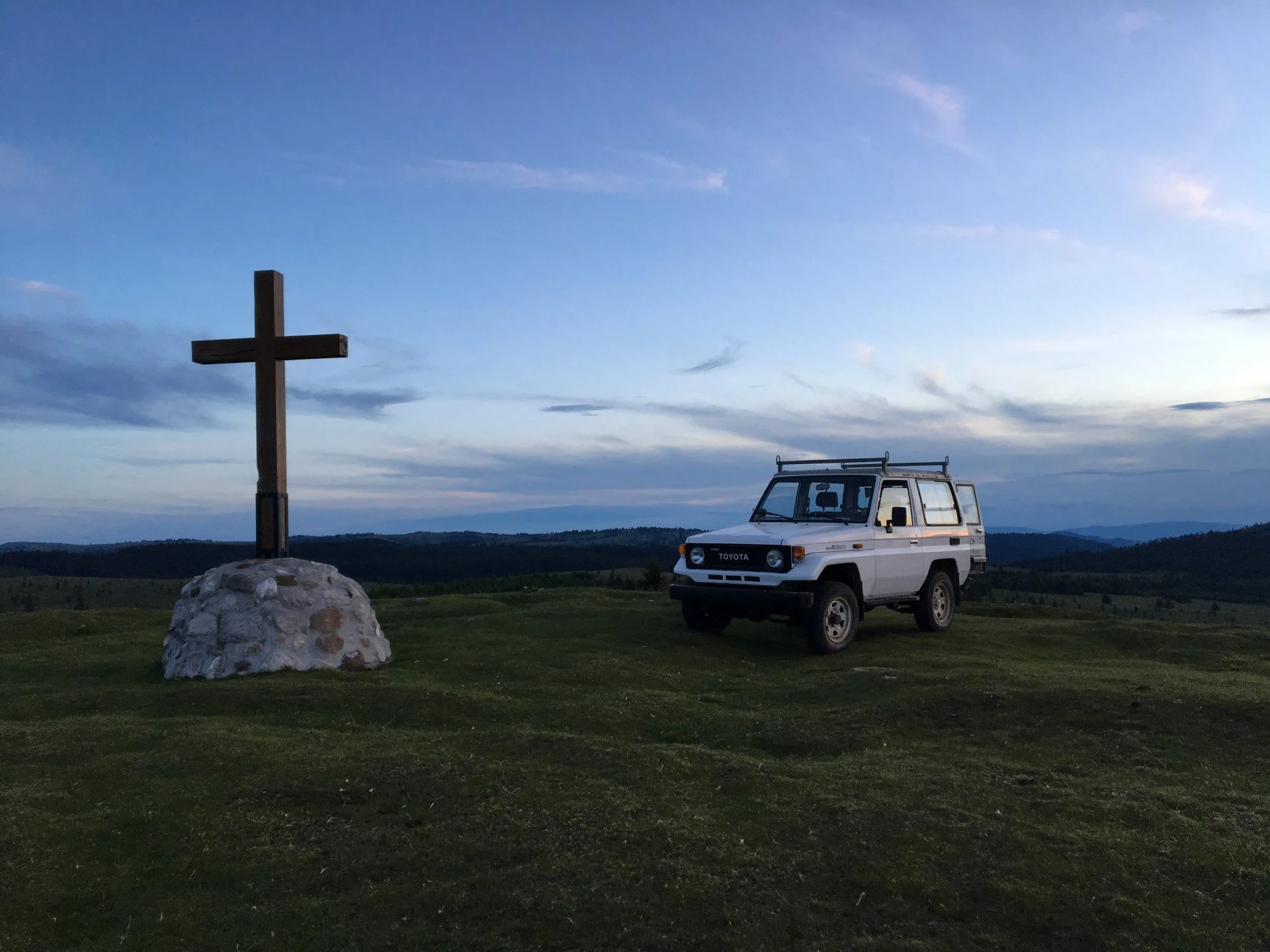 BJ 70 at the top of Transylvania mountains