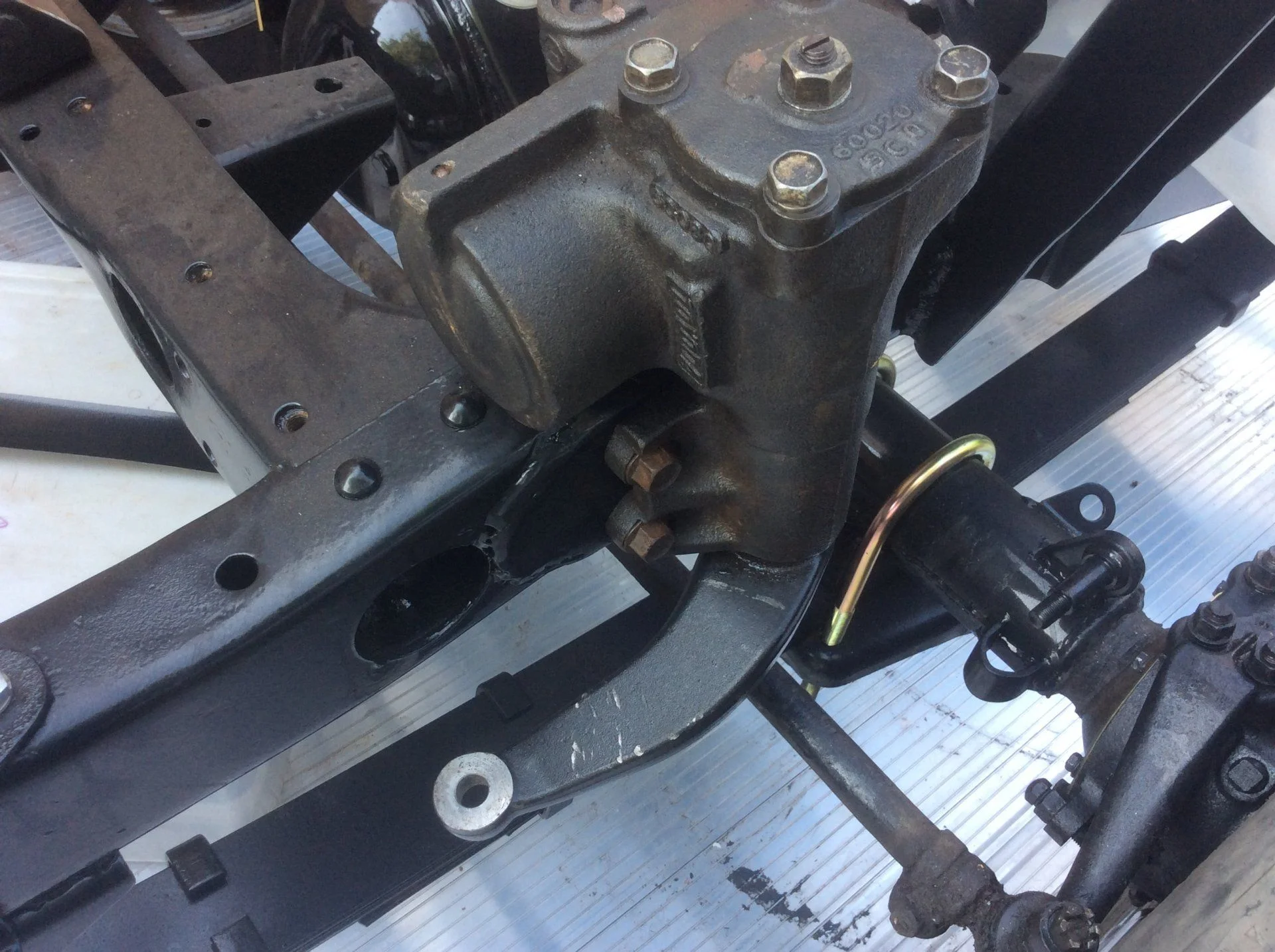 BJ40 power steering box