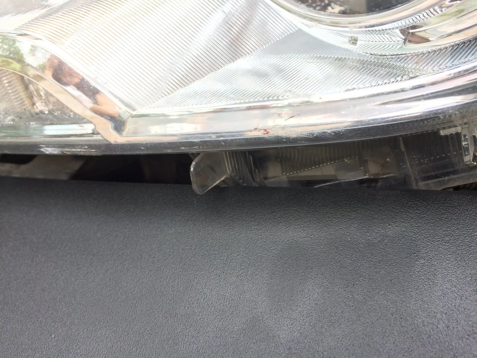 Bumper-to-headlight gap