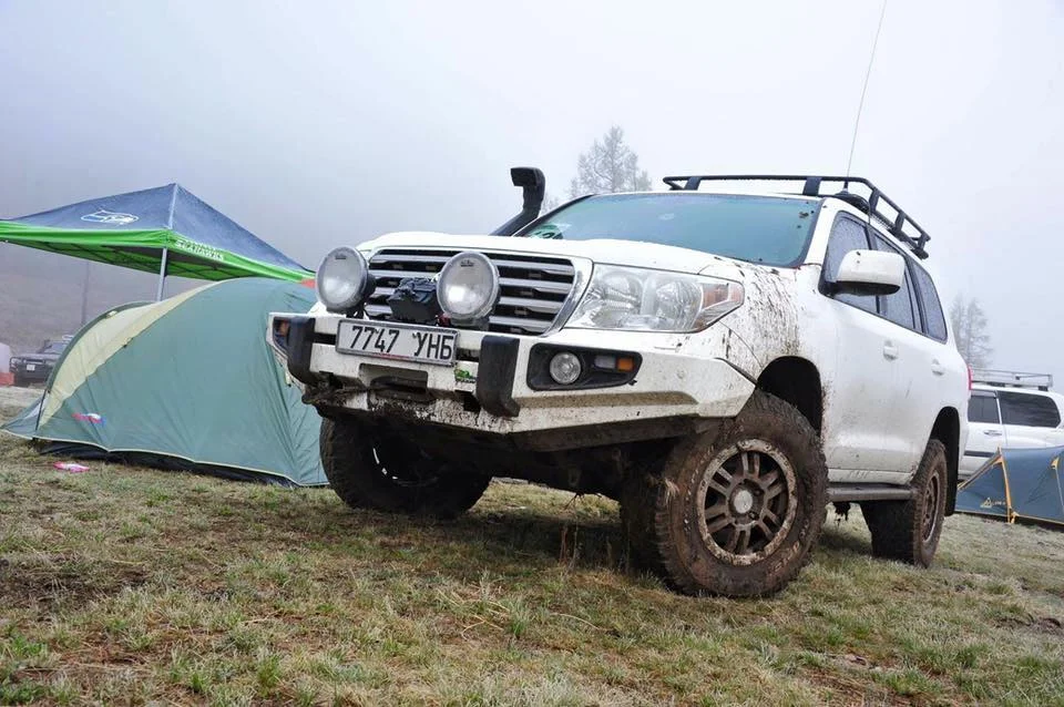 Camping with my TLC 200