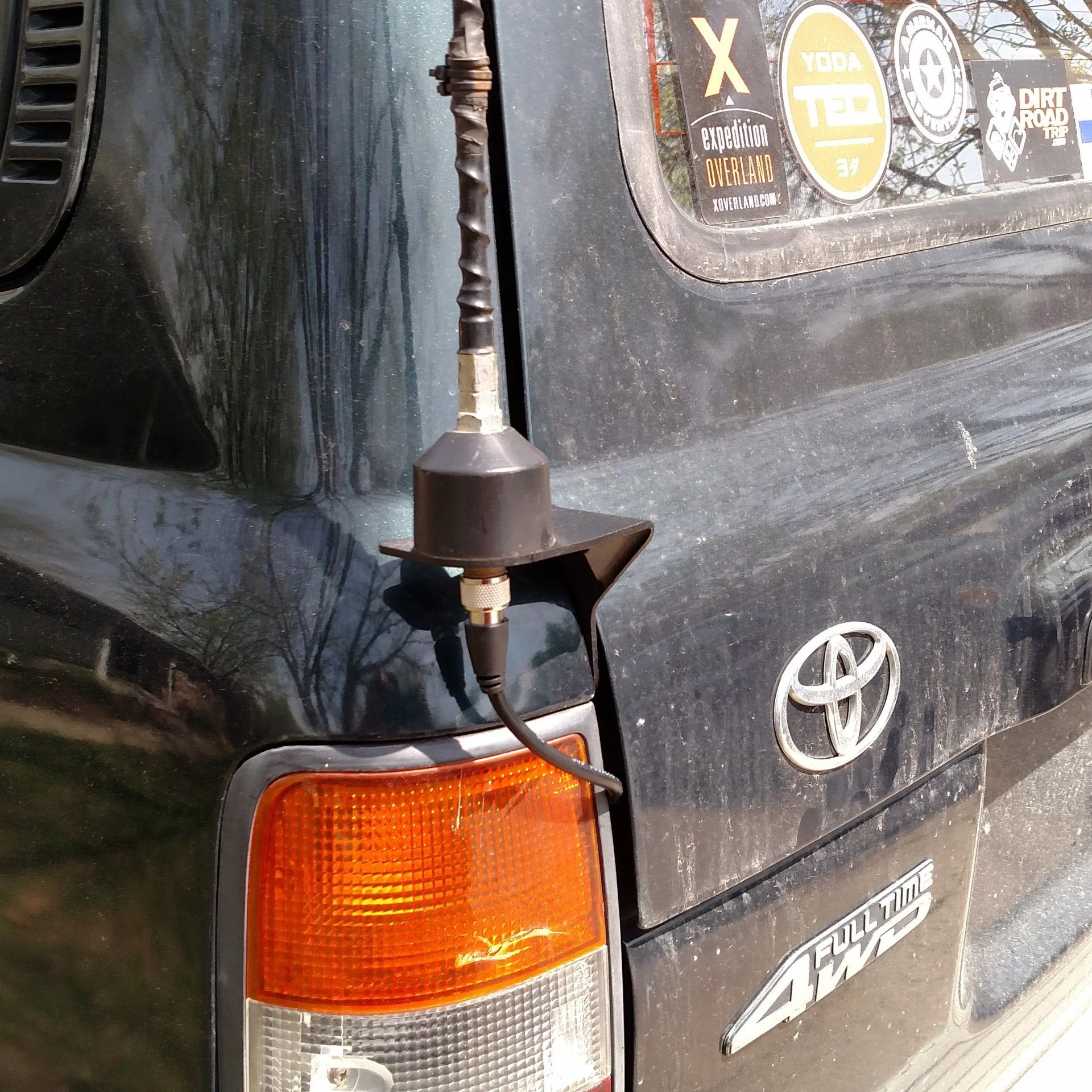 CB Antenna mount