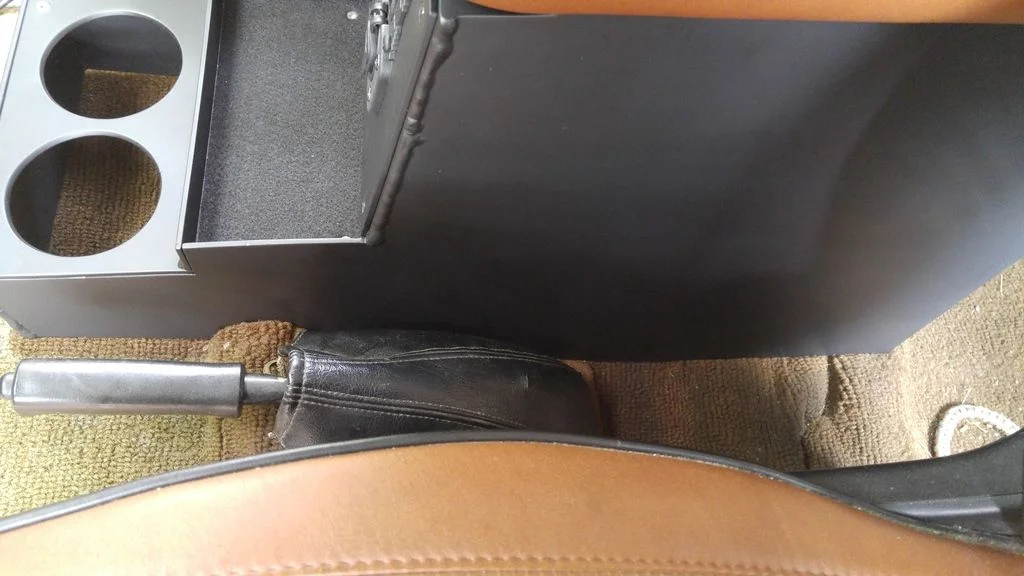 Center console flush with floor