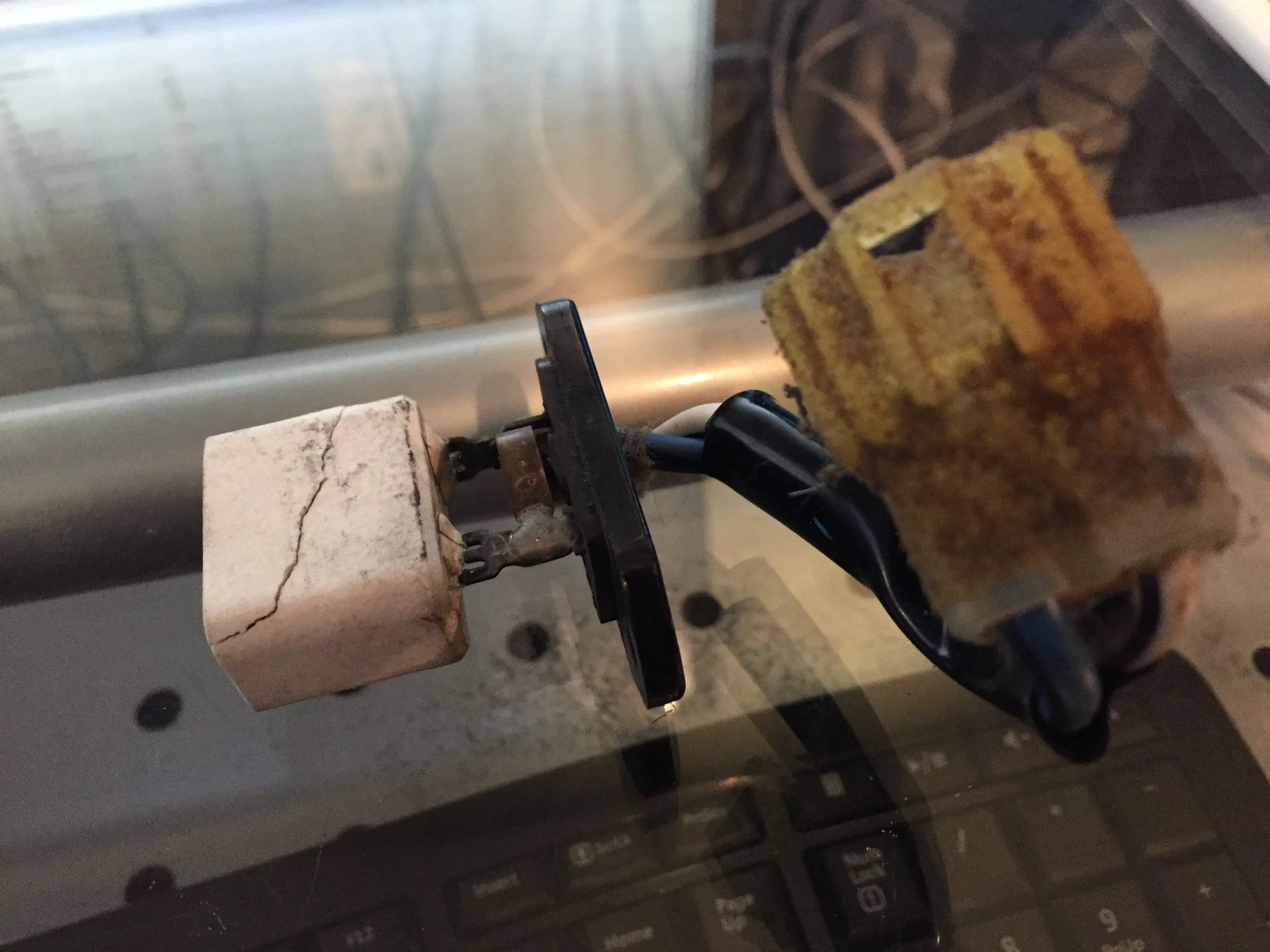 Cracked blower resistor