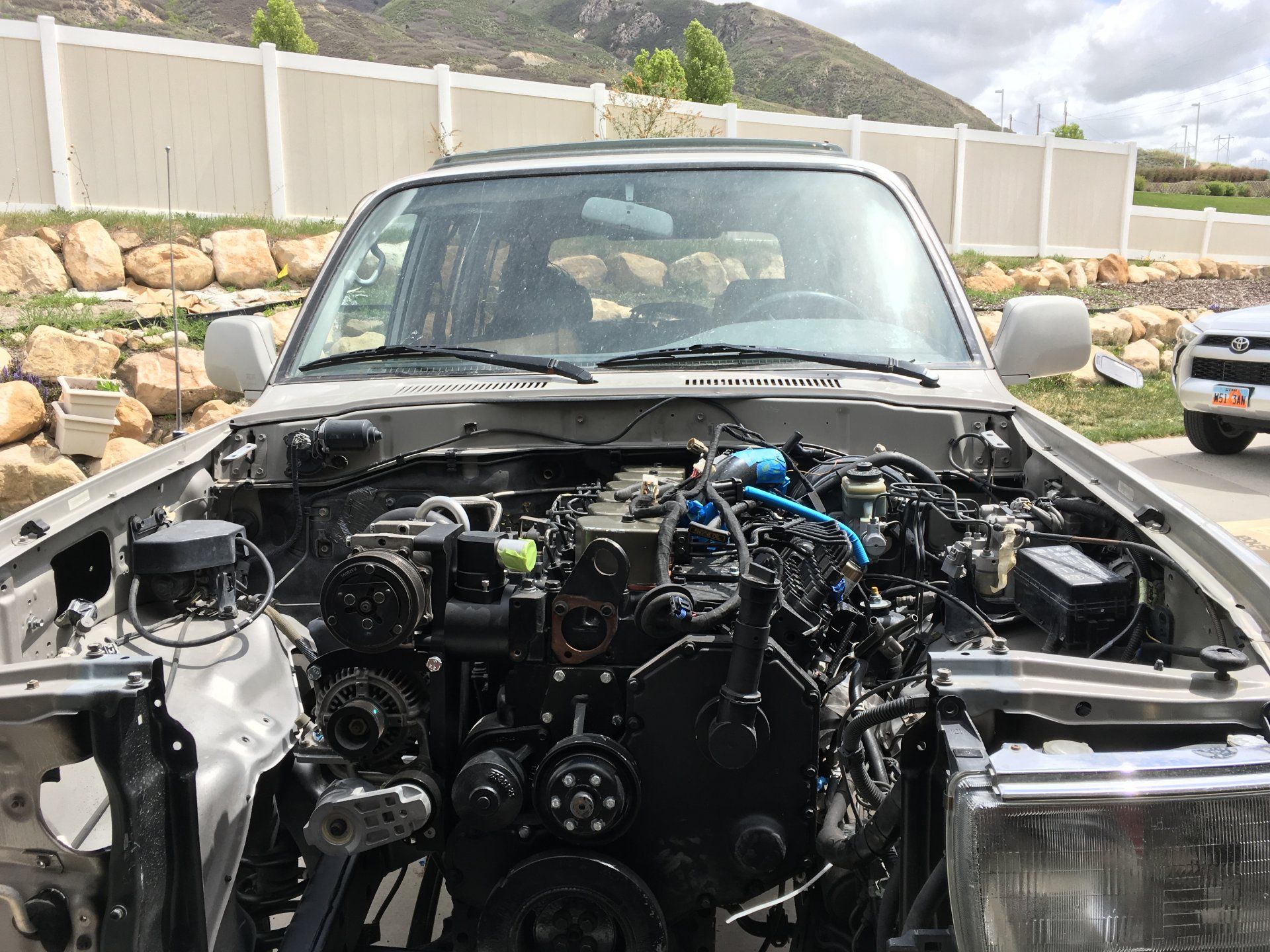 Cummins 6BT in FZJ80