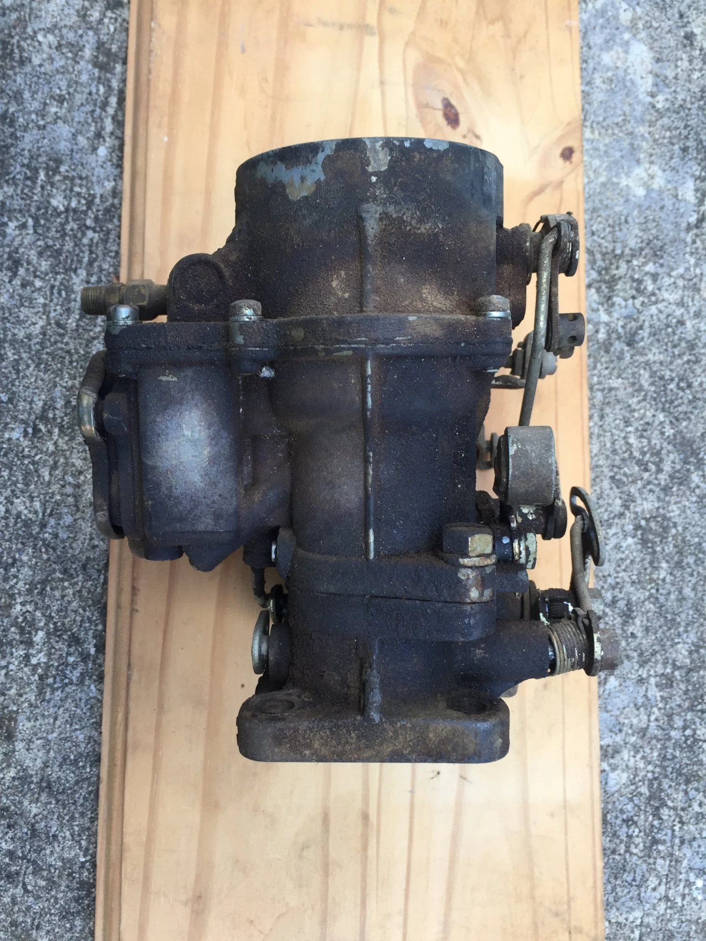 DD40-40 Right-hand view