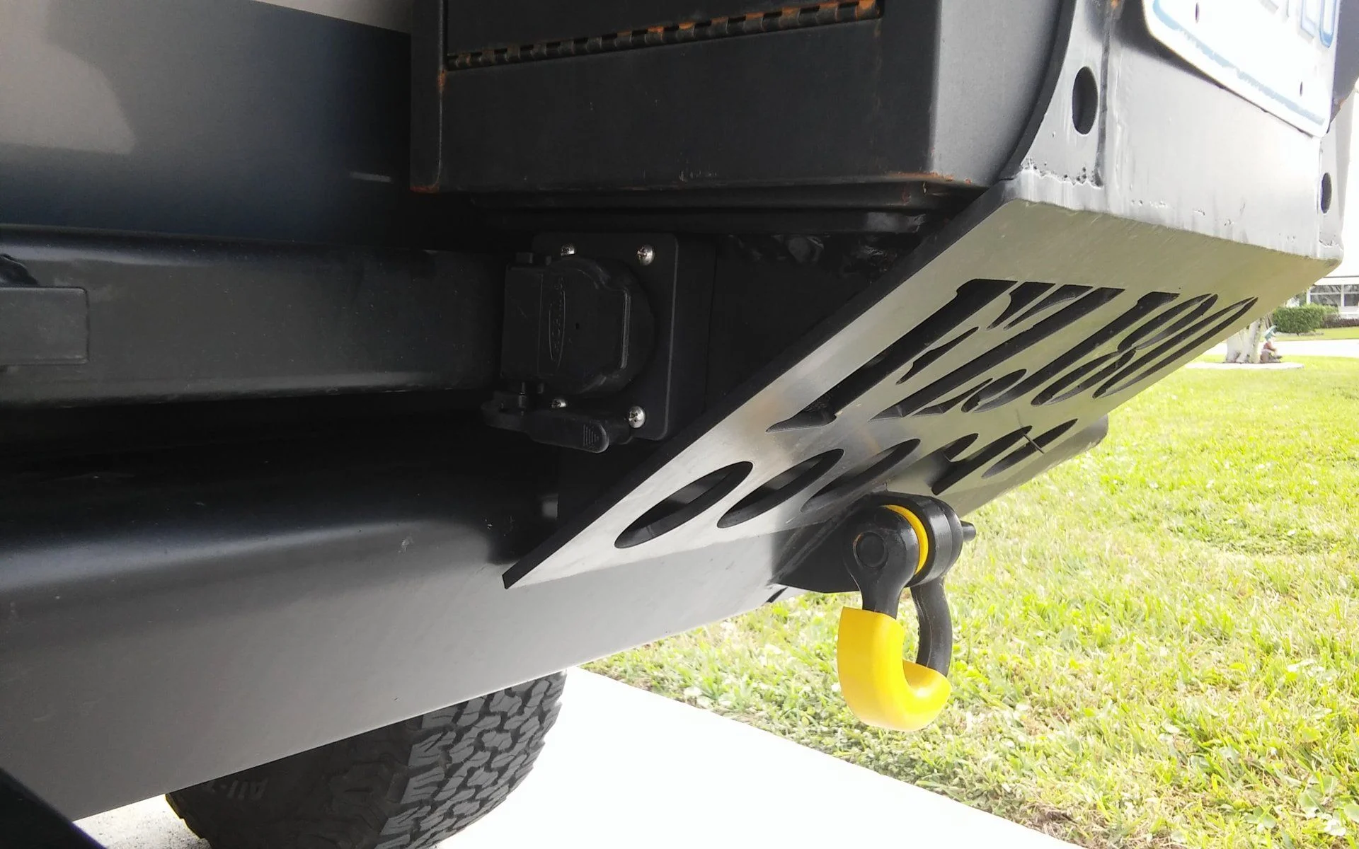 deflection plate