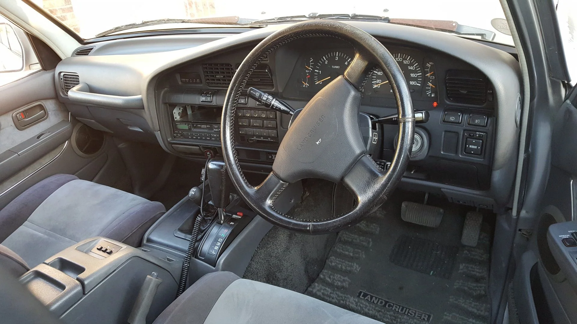 Drivers side hdj81