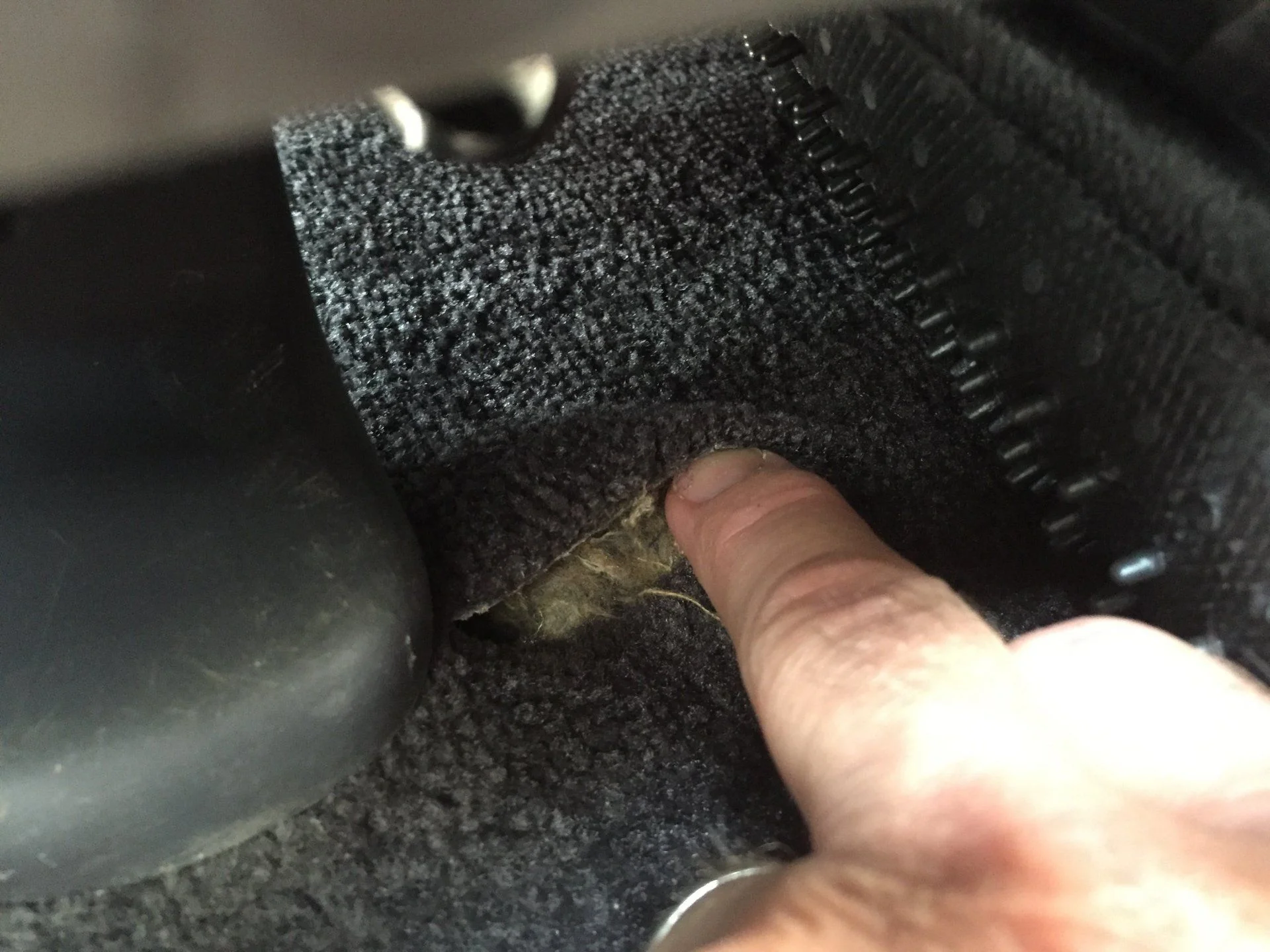 DS puck 3 (outboard rear DS mount)
