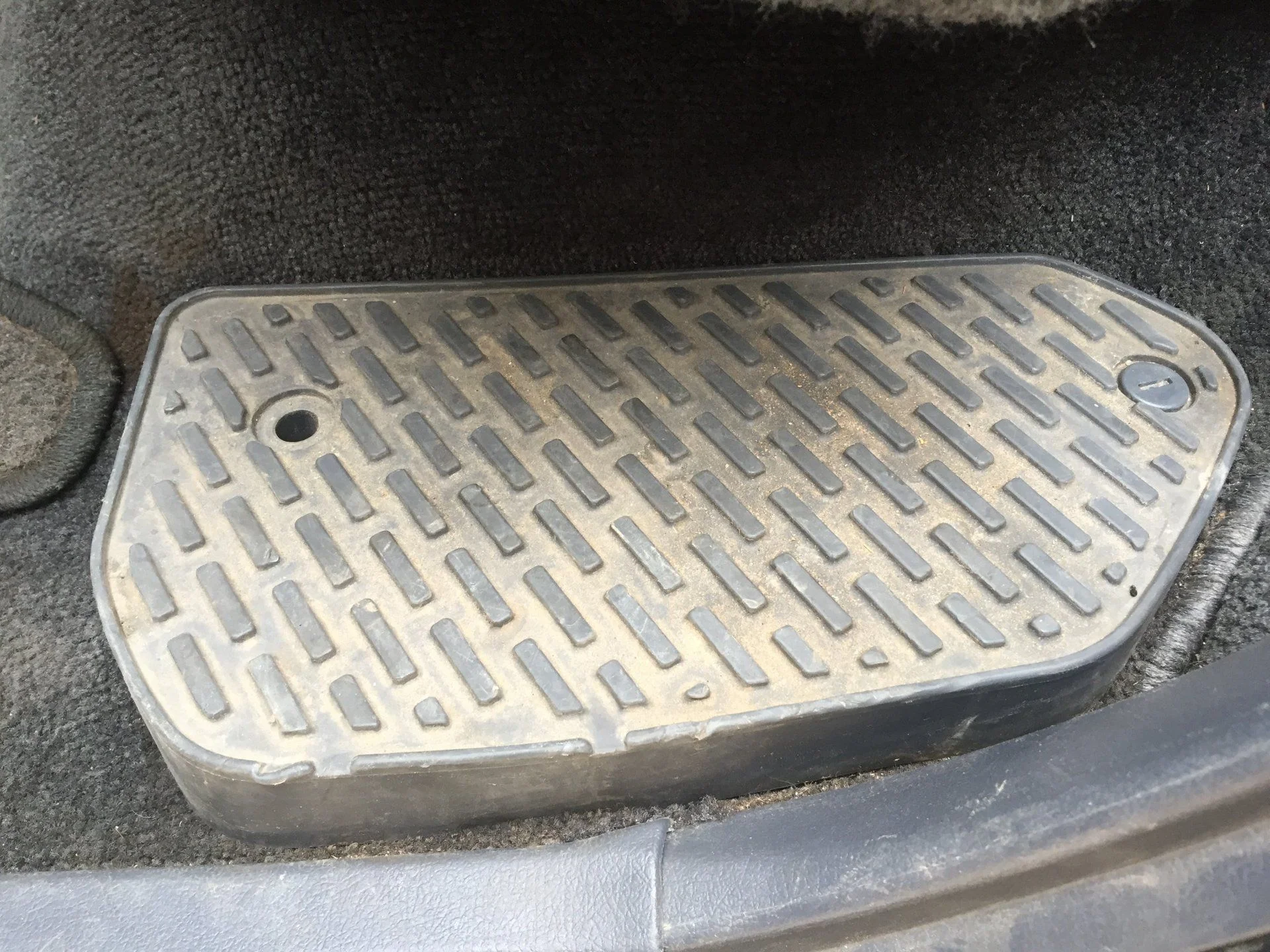 DS puck 4 (under step plate)