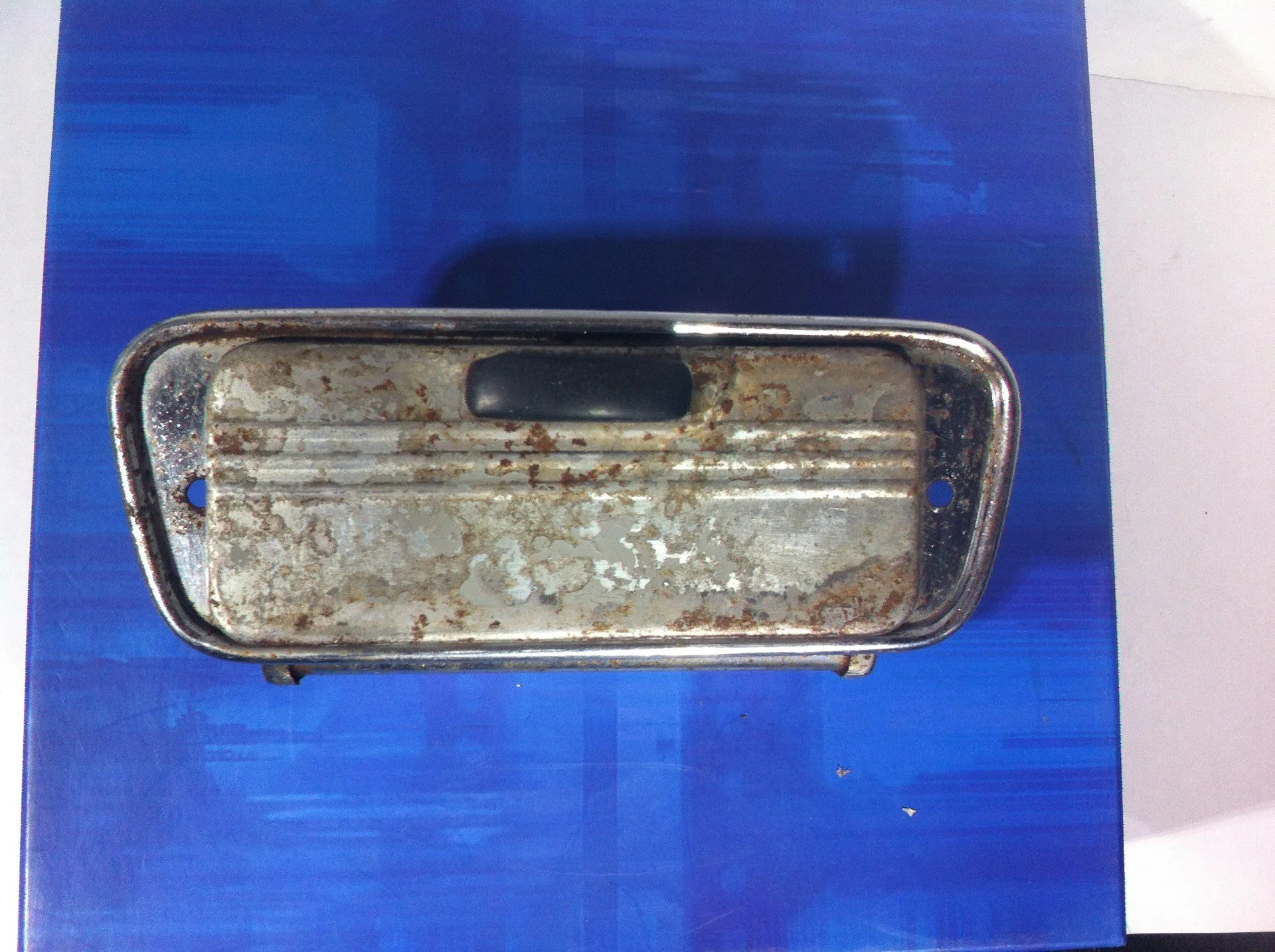 Early FJ40 Ashtray?