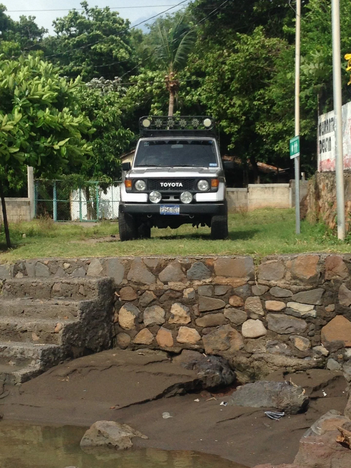 El Salvador near LA Union