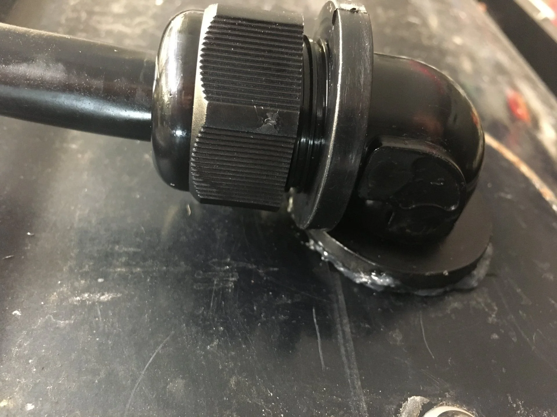 Elbow grommet