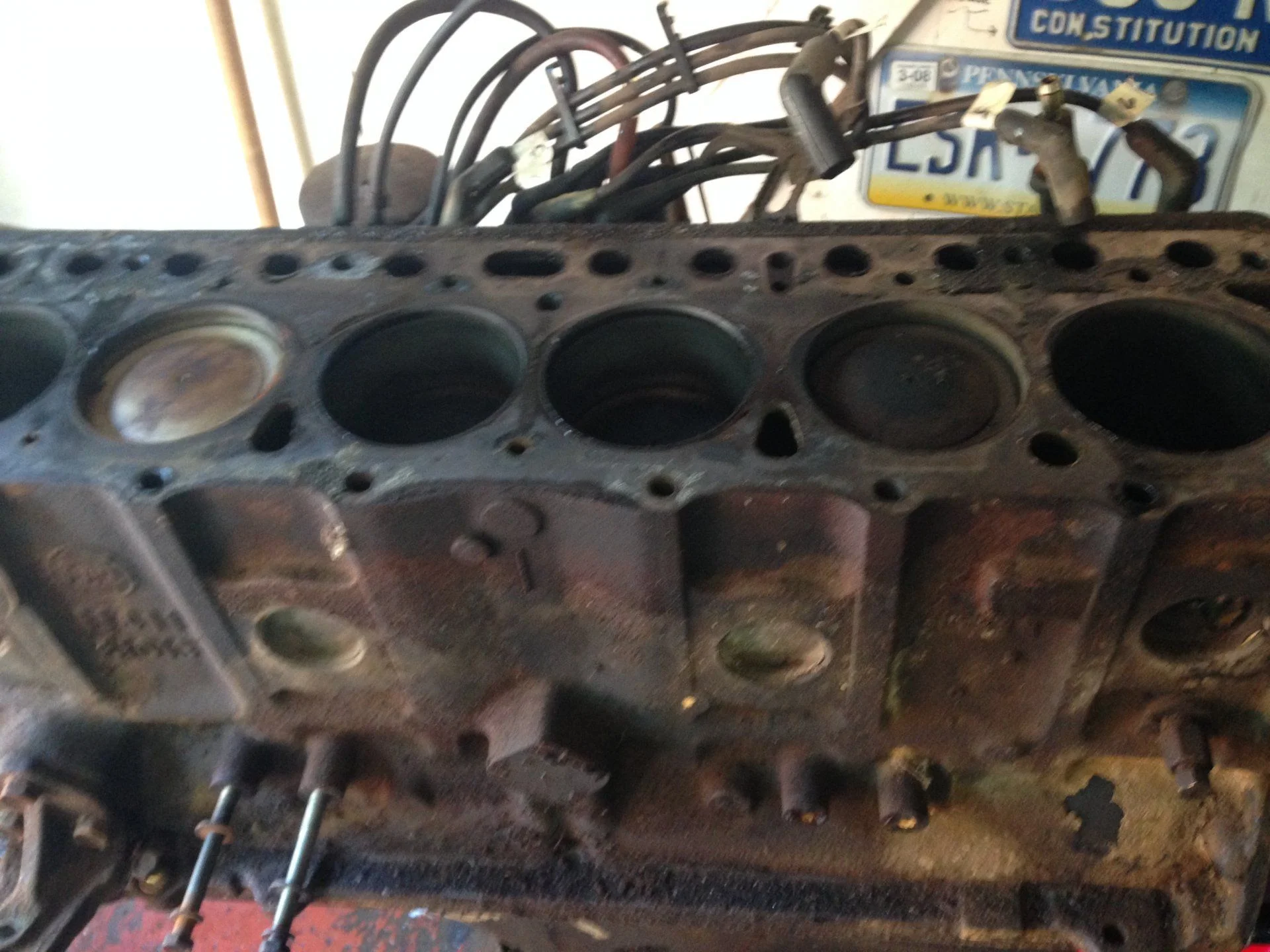 Engine top/drivers side view