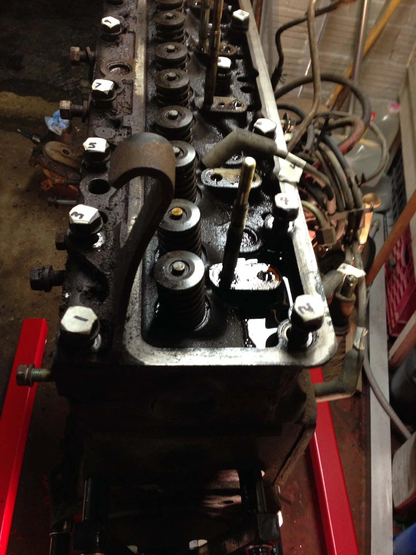 Engine top/front view on stand 4