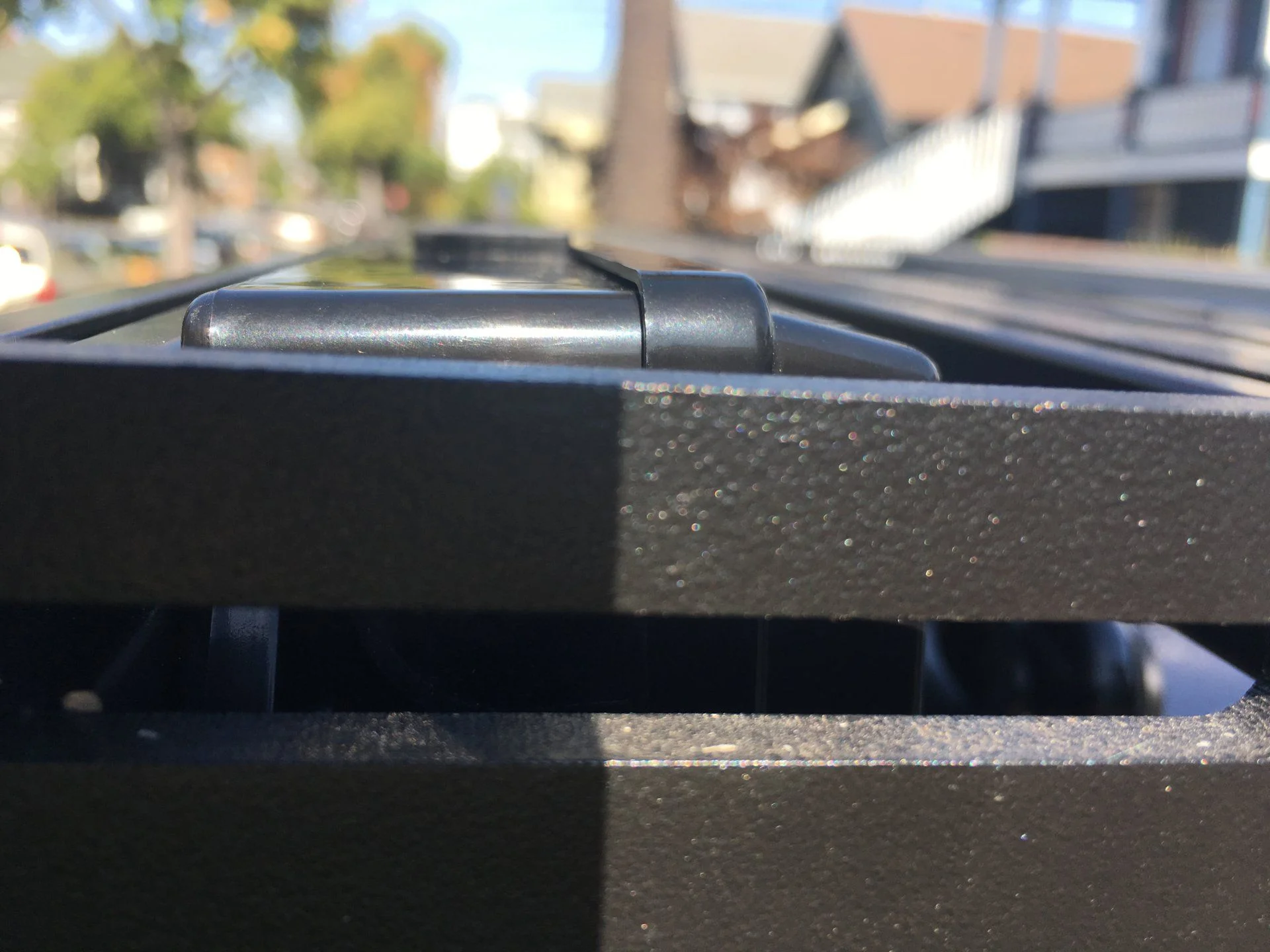 External level with rack bars