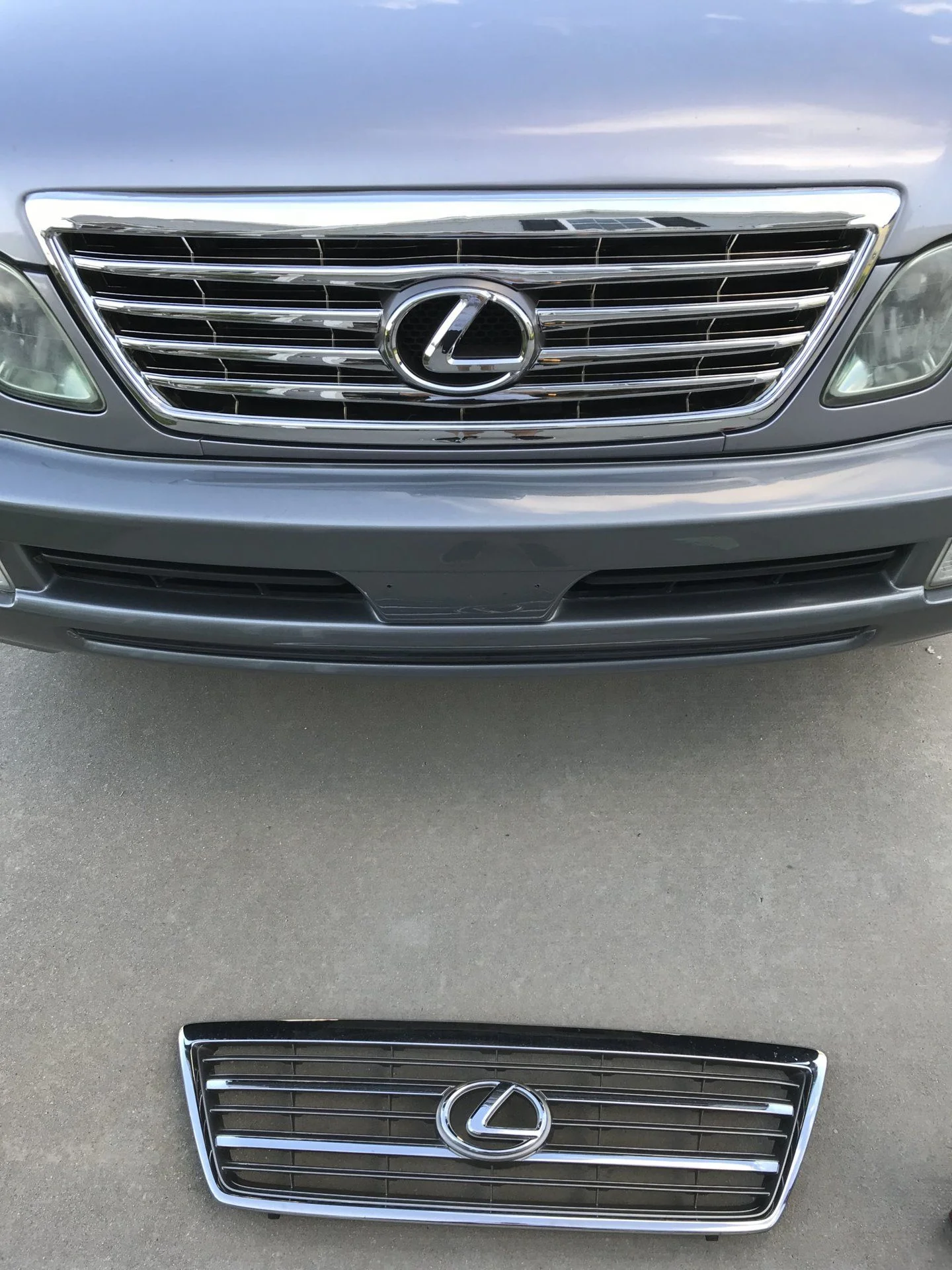 Face lift, part 2 - ordered a '07 LX take off grille to update the front end a bit. Direct bolt-on, easiest job ever!