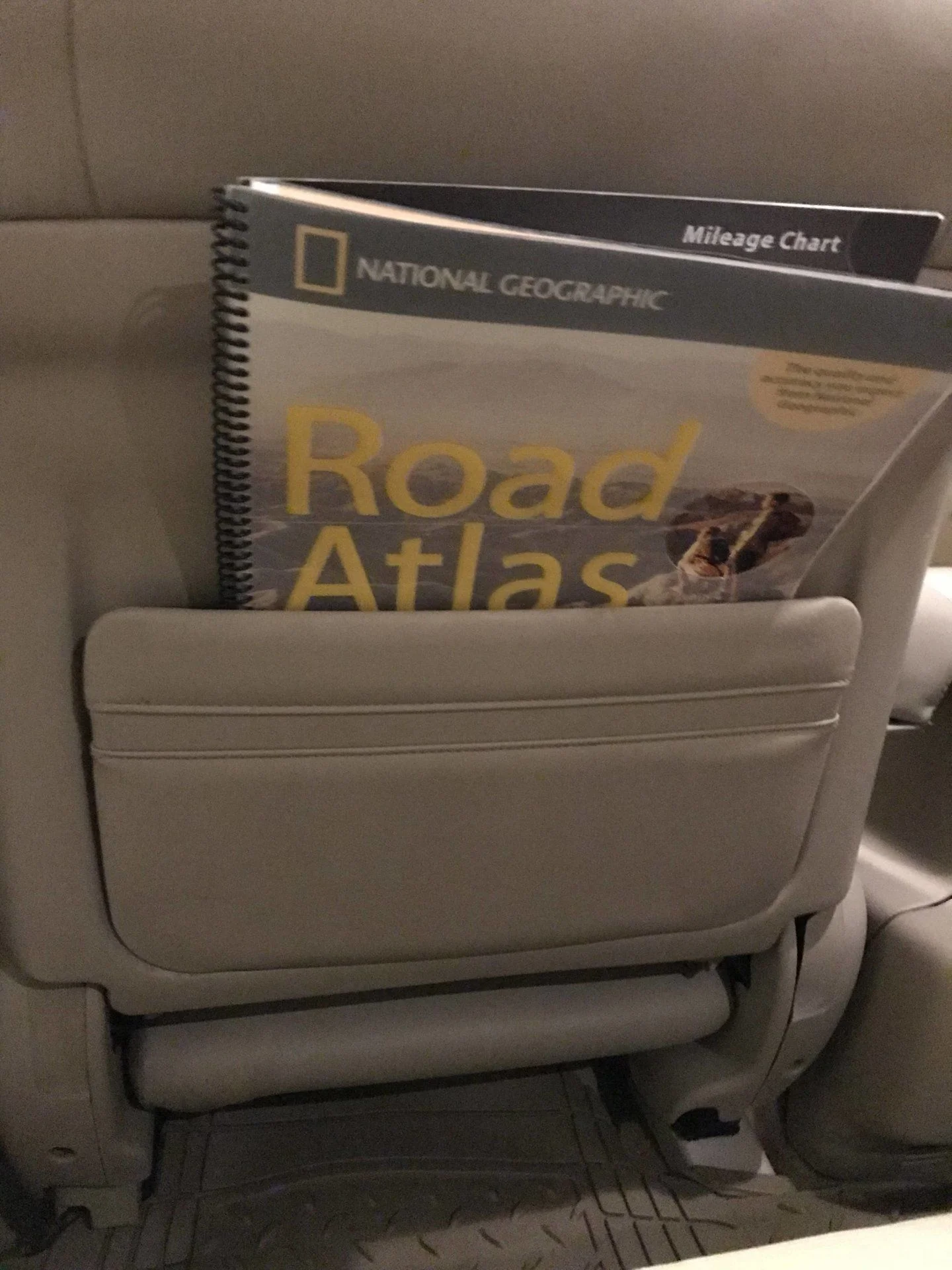 Fixed the sagging seatback pocket
