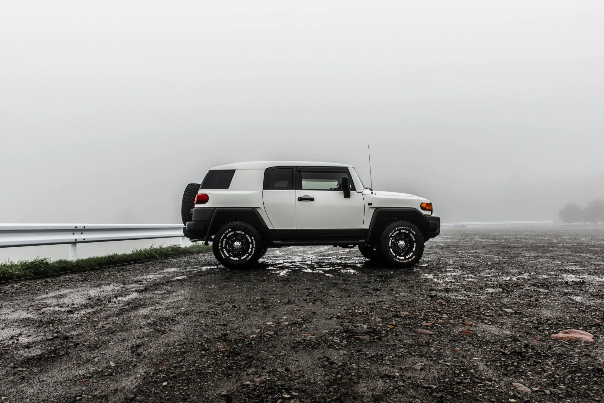FJ in the typhoon.