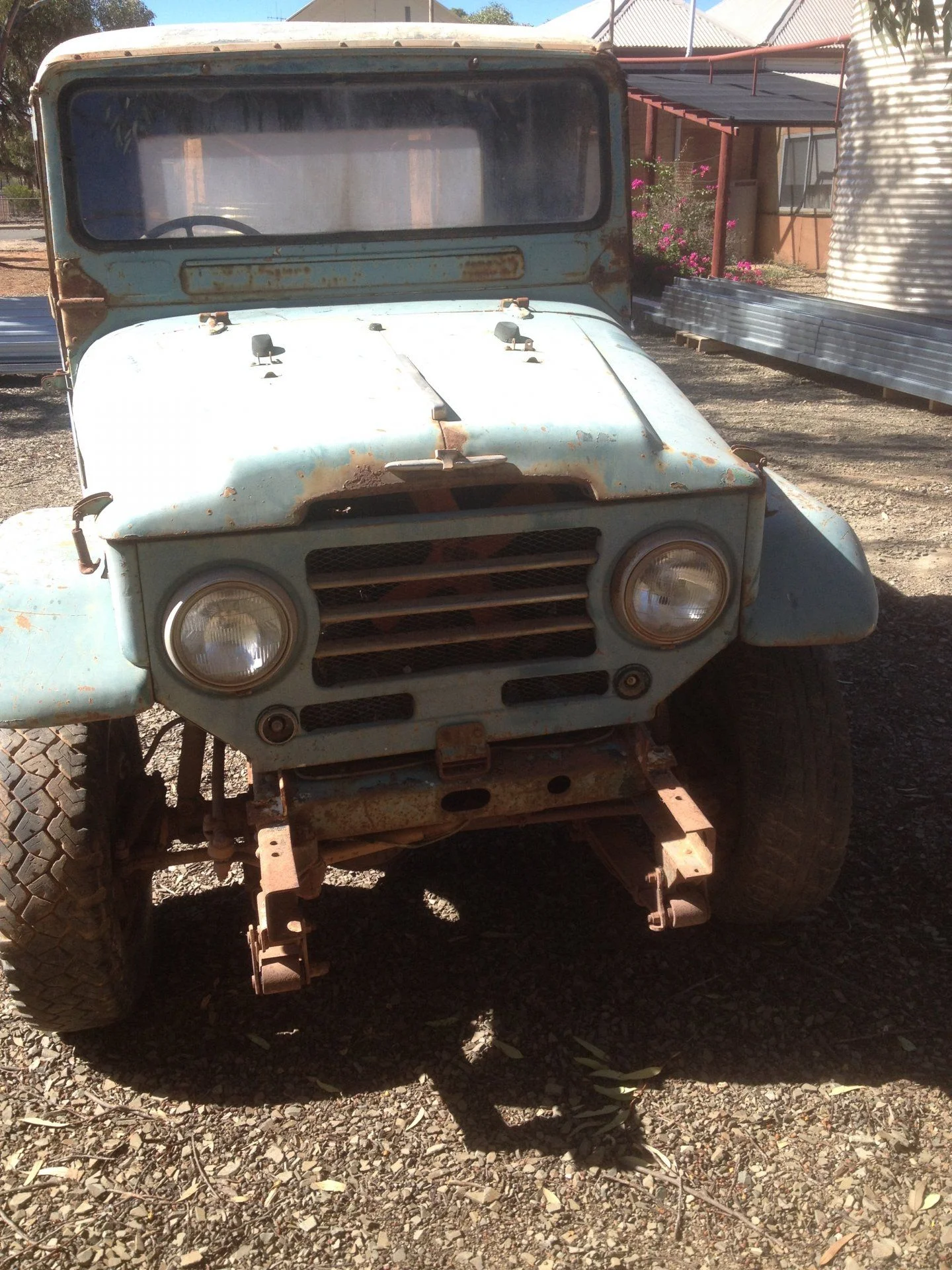 FJ28
