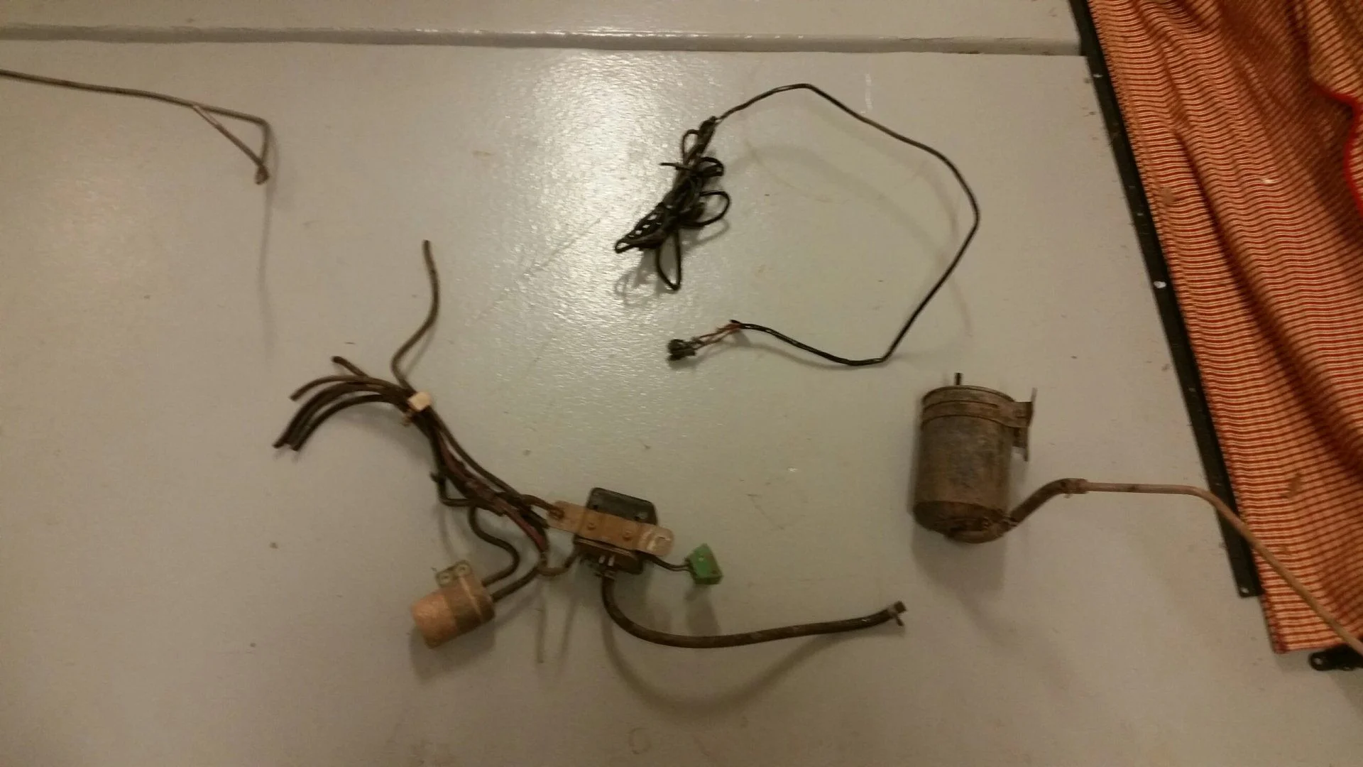 FJ40 Emission System