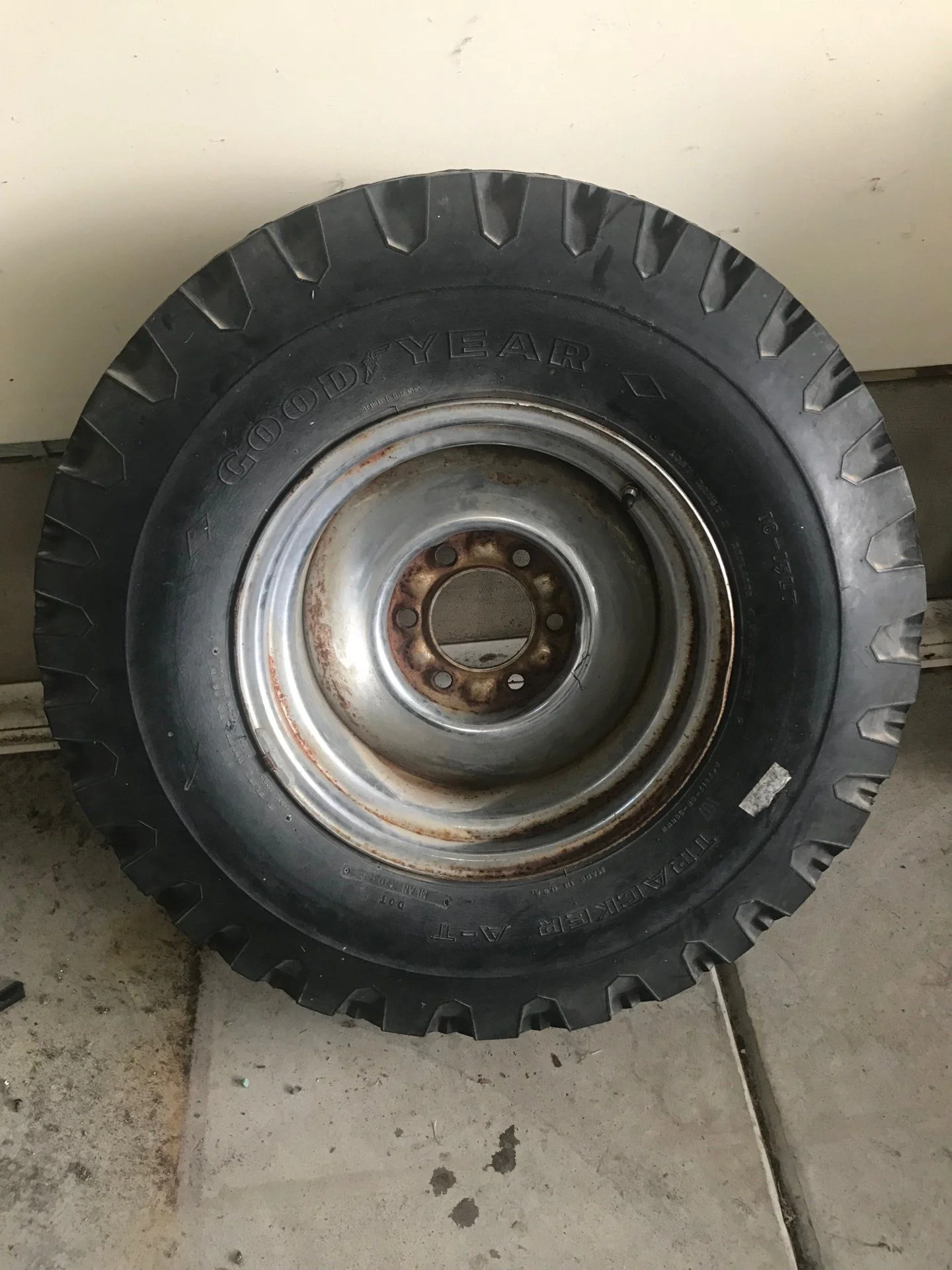 FJ40 wheel