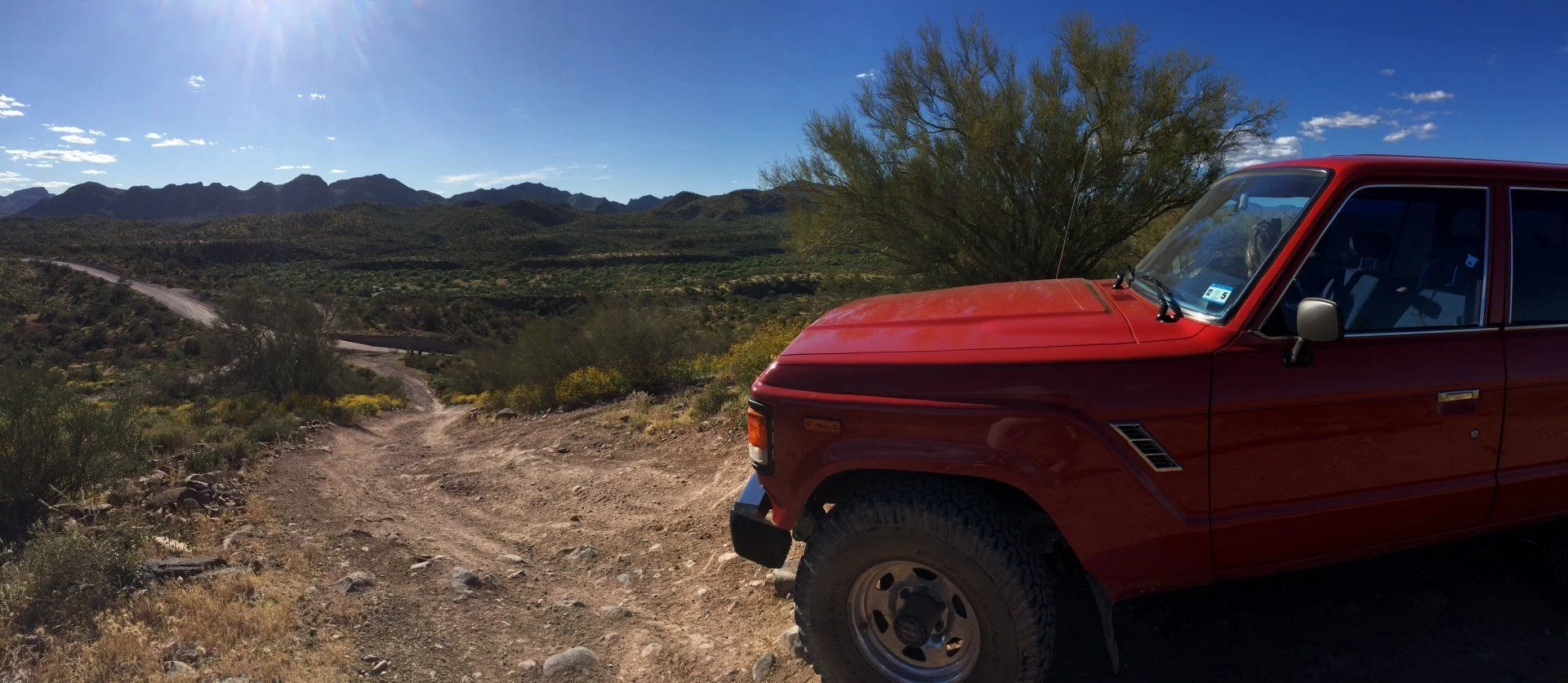 FJ60 overlooking trail CK