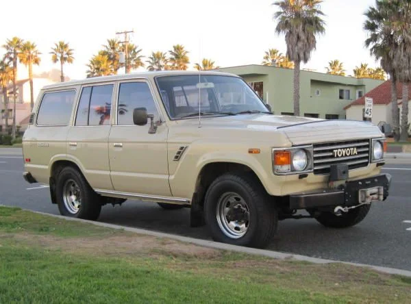 FJ60 Rt side