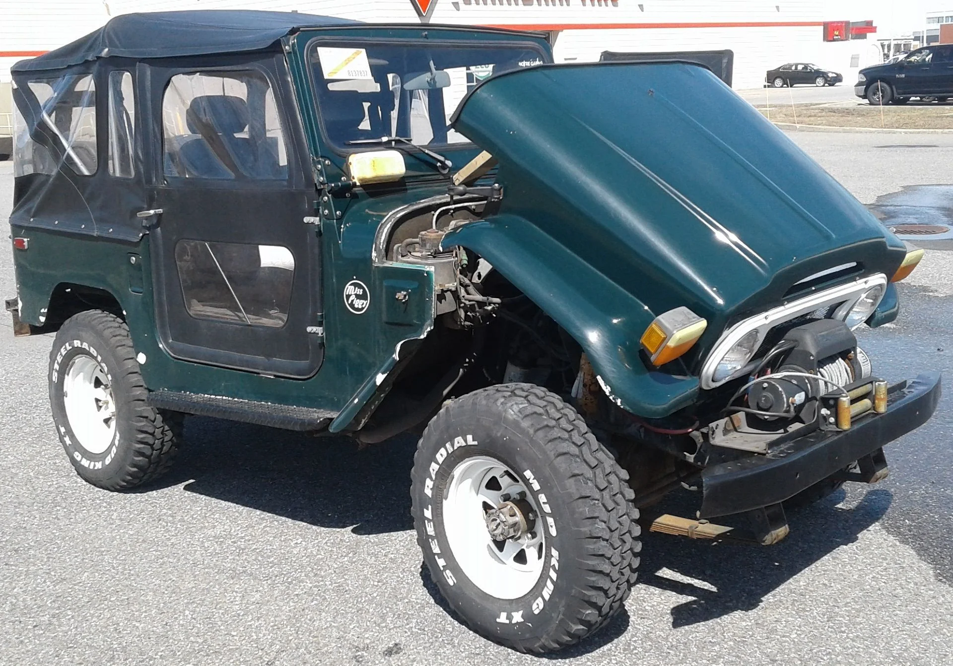 Flip front clip