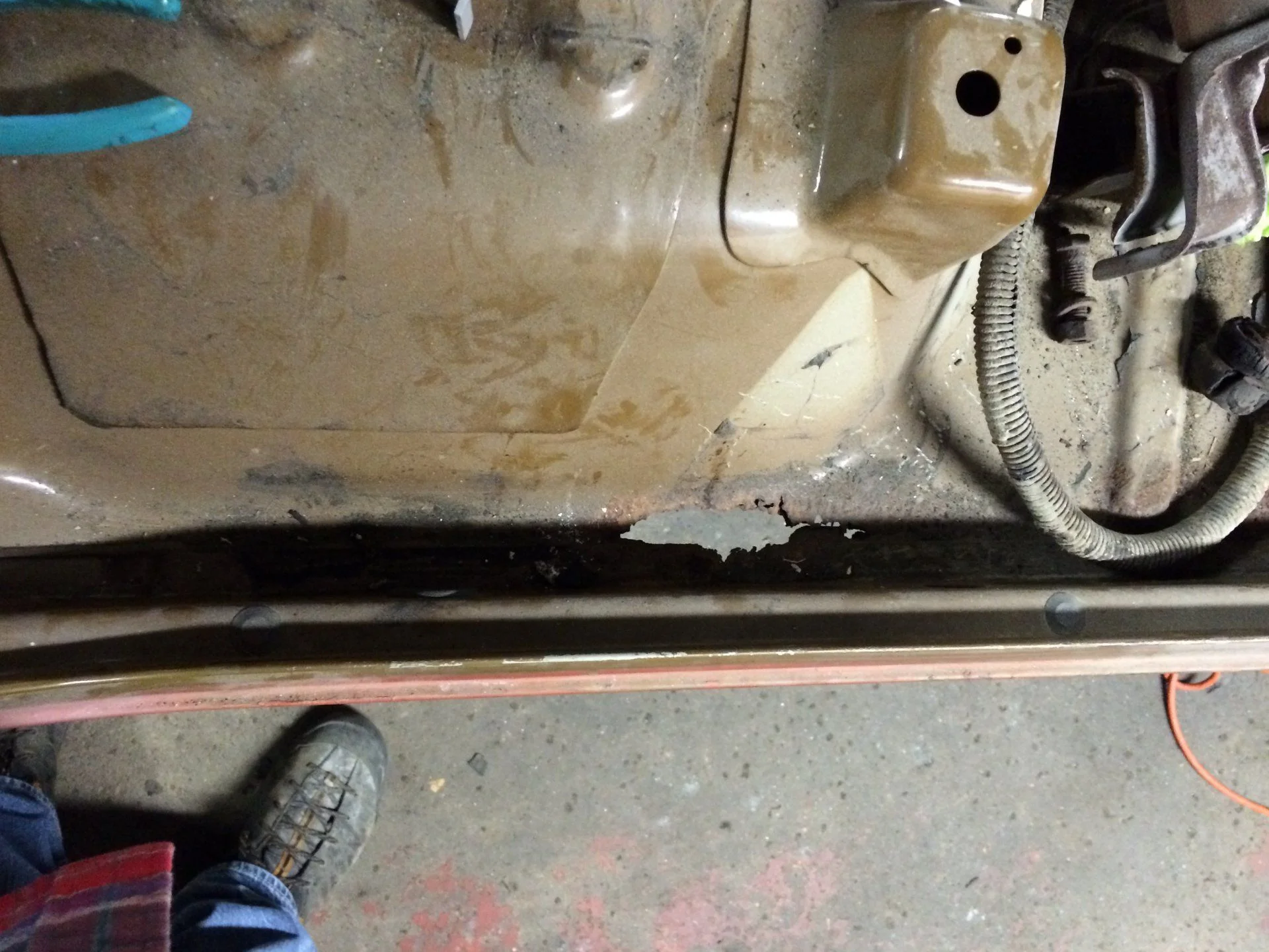 floor panel repair 6