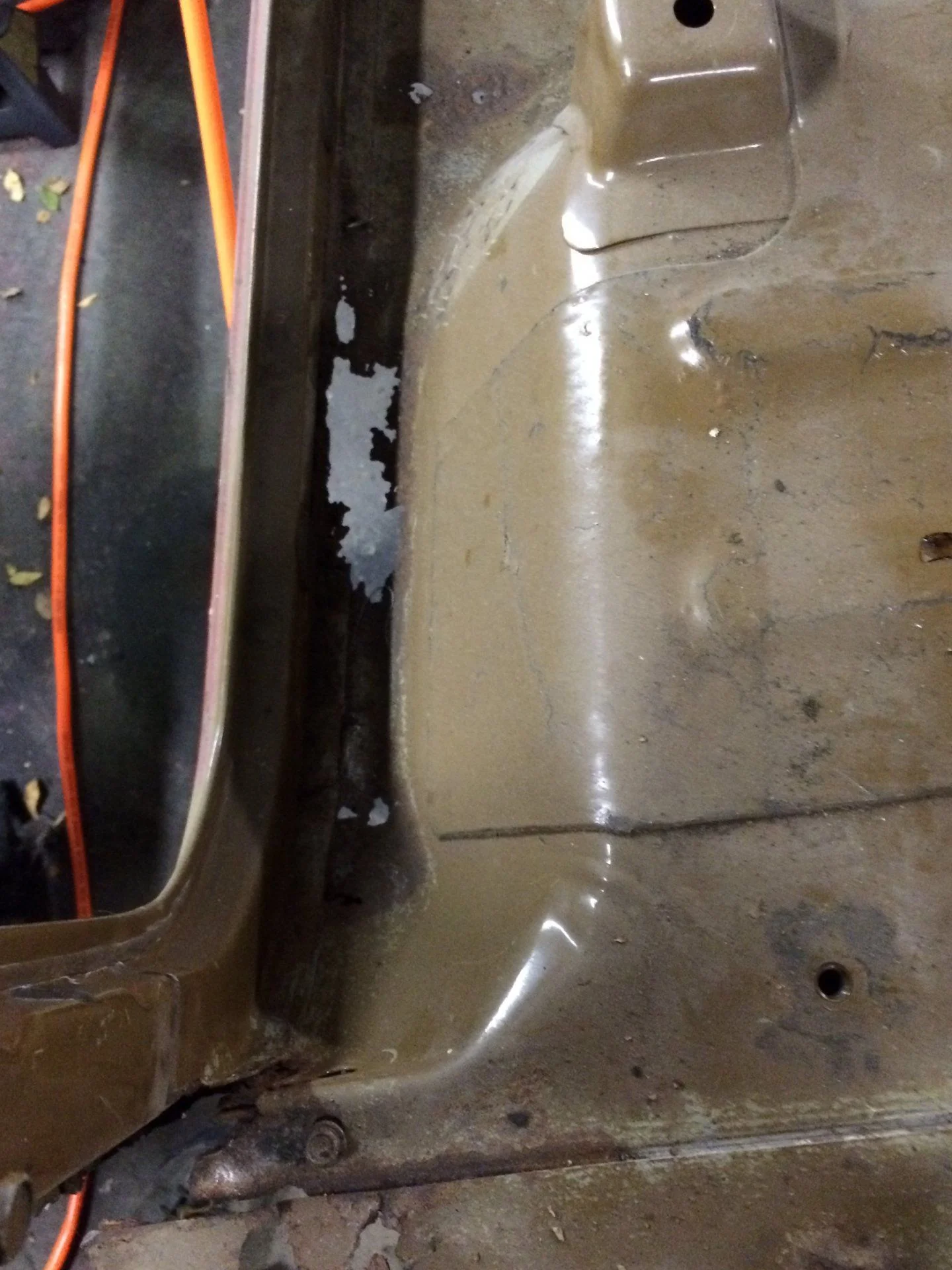 Floor panel repair