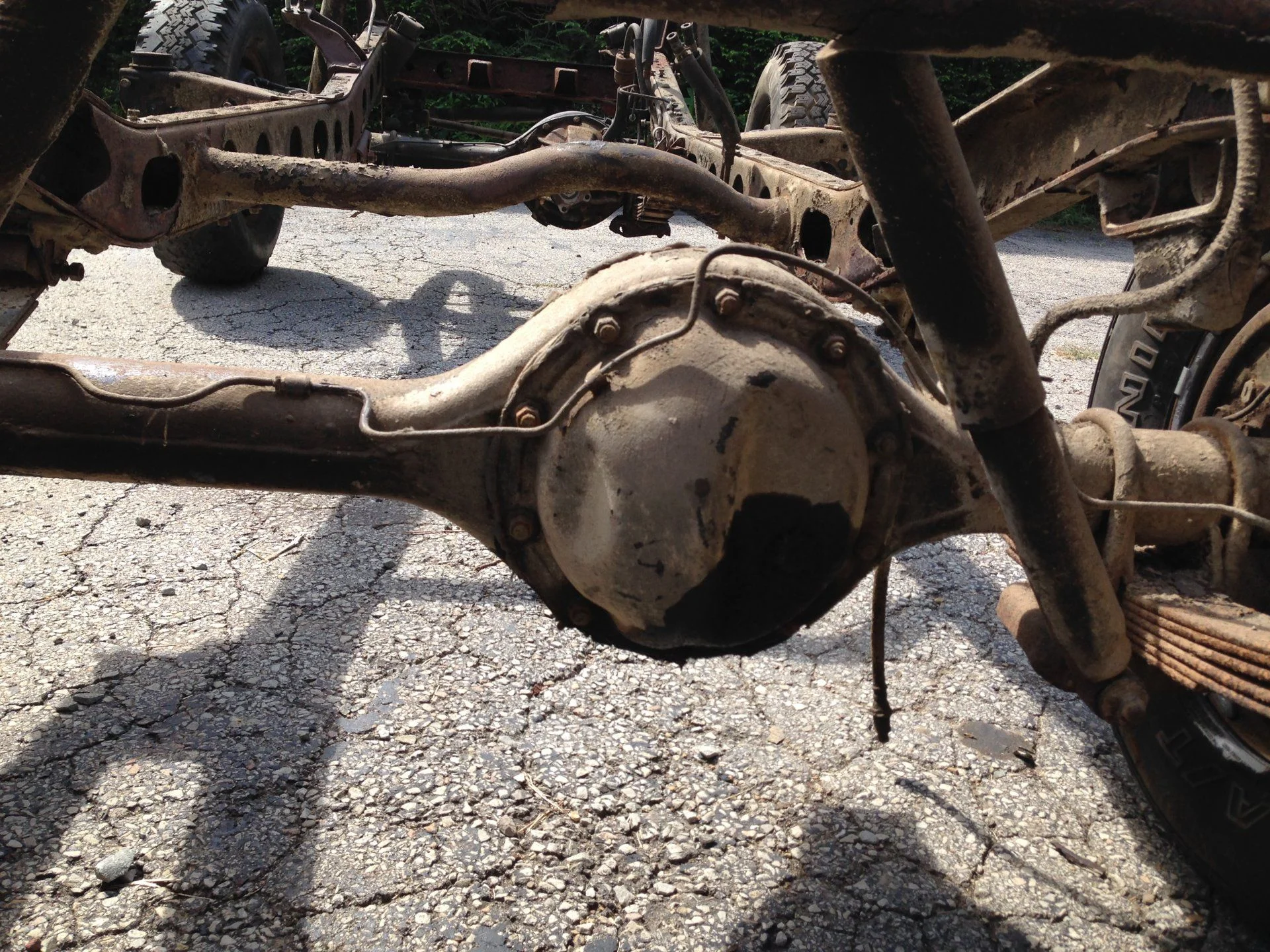 Frame and axles no tub rear pumpkin ground view 6