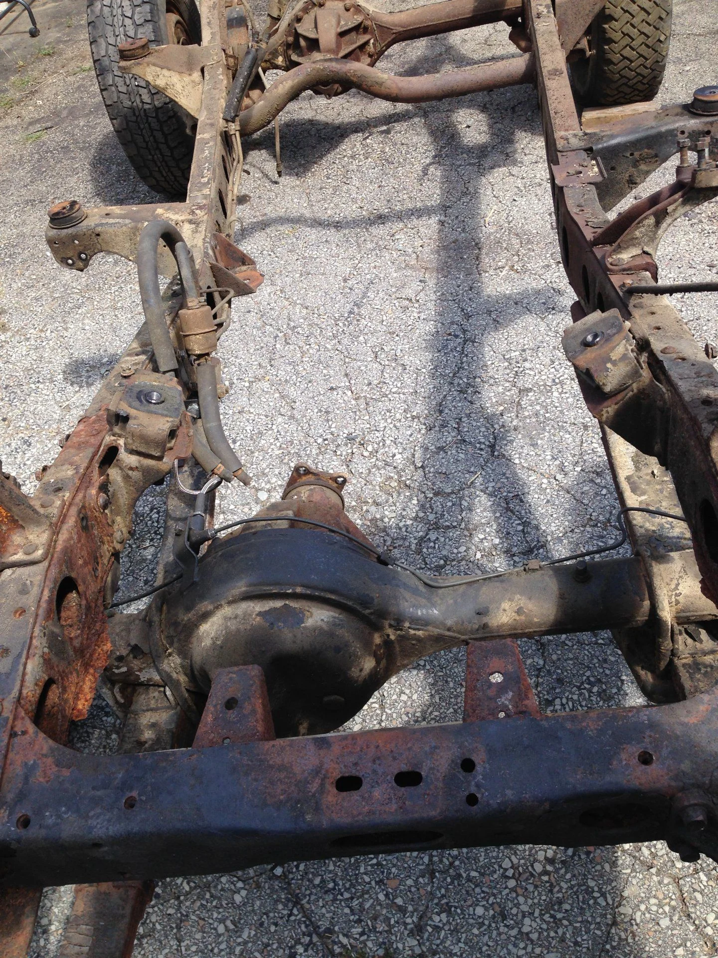 Frame and axles no tub top front view front axle 4