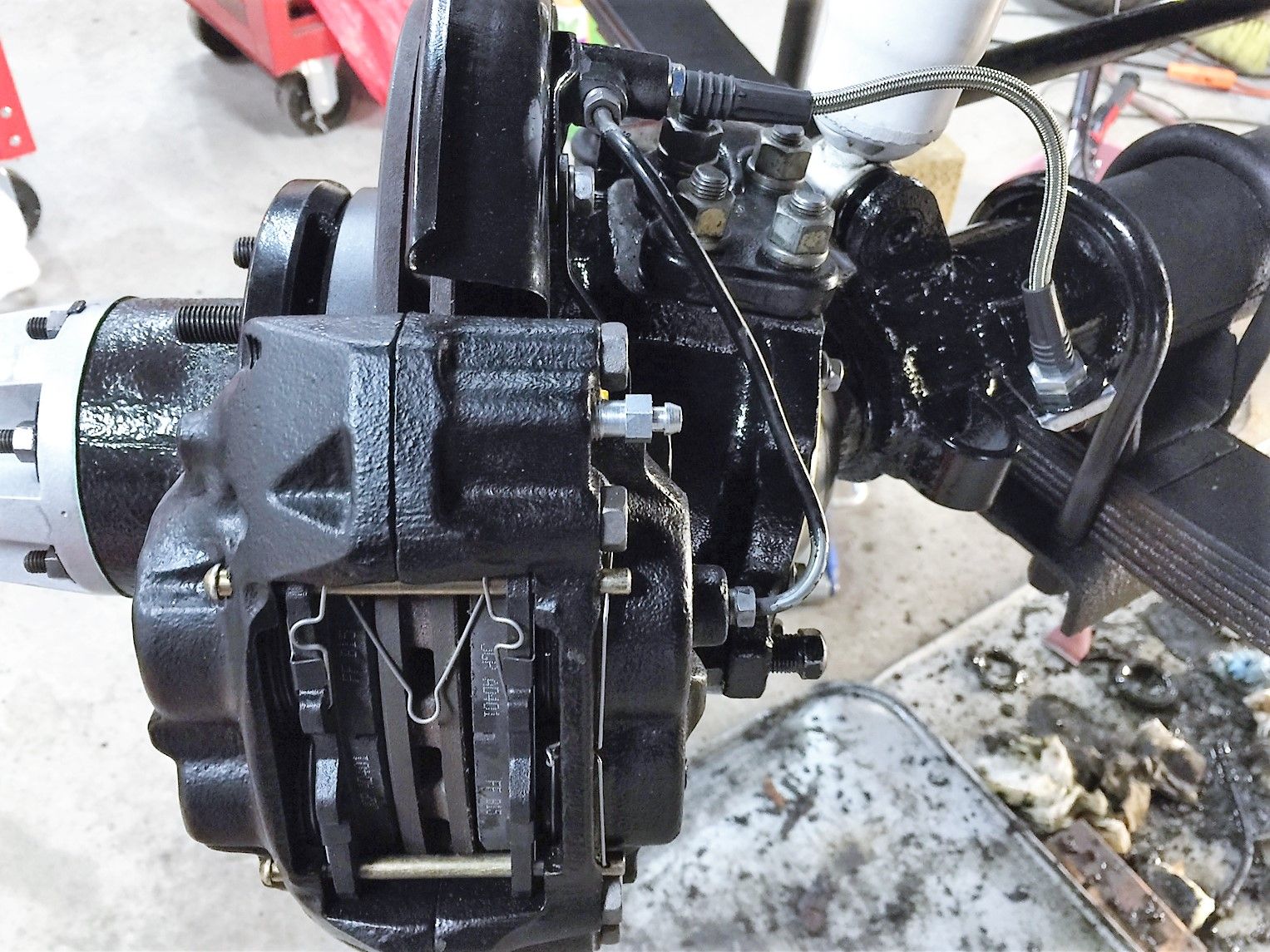 Front diff paint and knuckles rebuilt