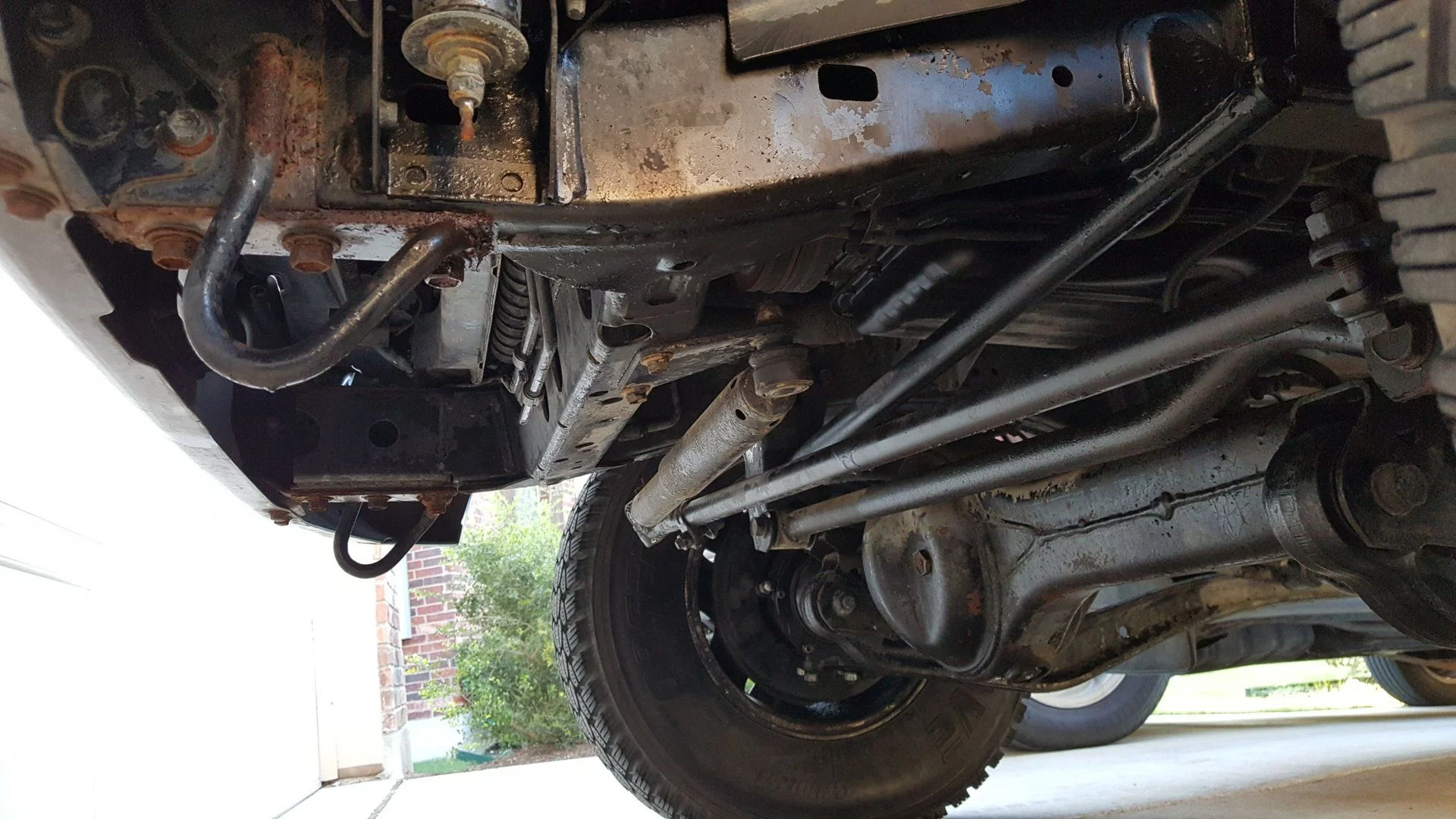 Front left undercarriage hdj81