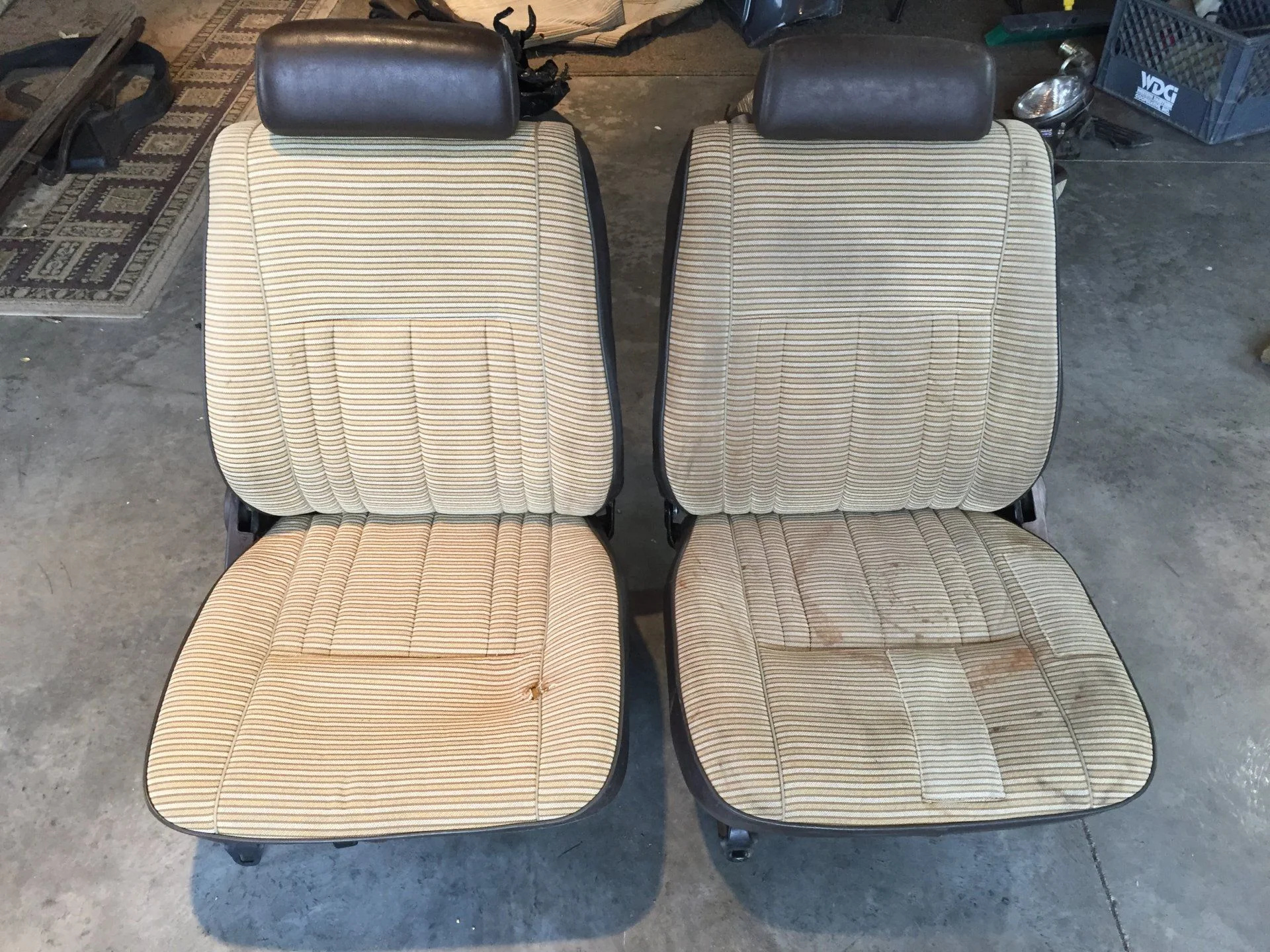 Front seats