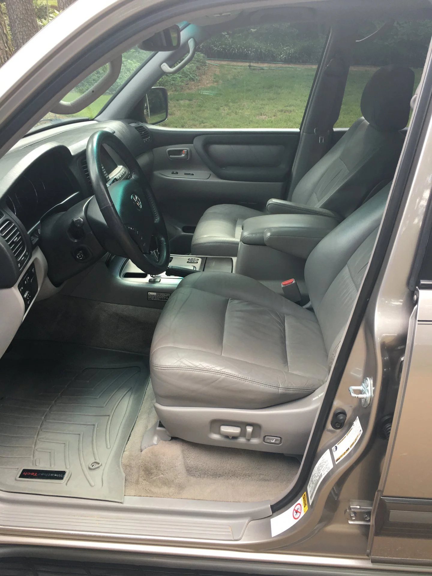 Front Seats