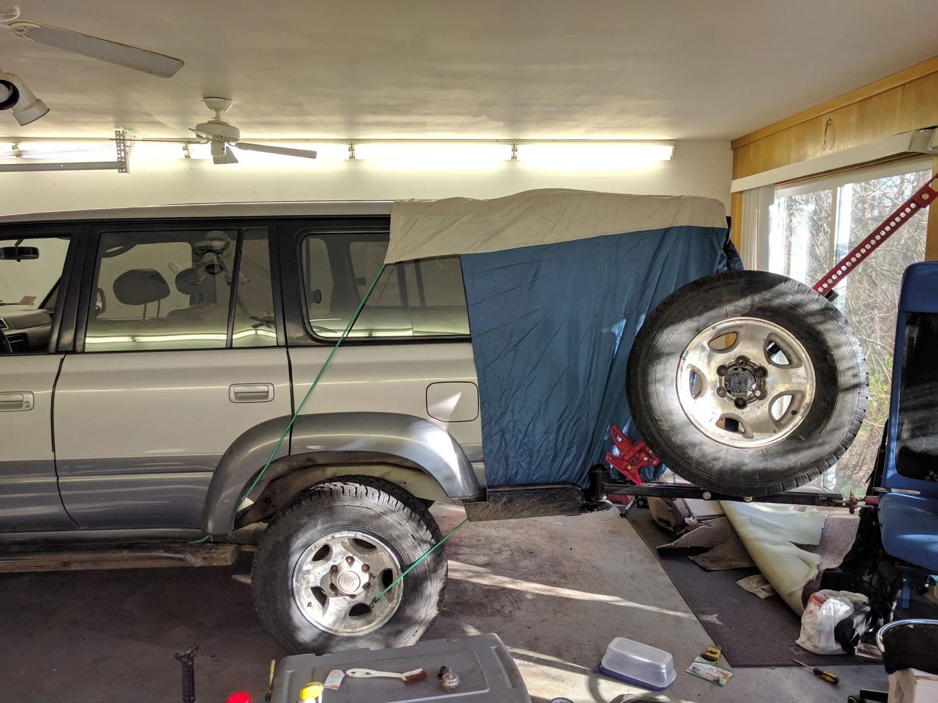 Full size truck tent1