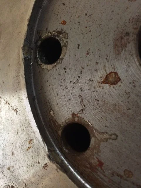 Galling from FW wobble