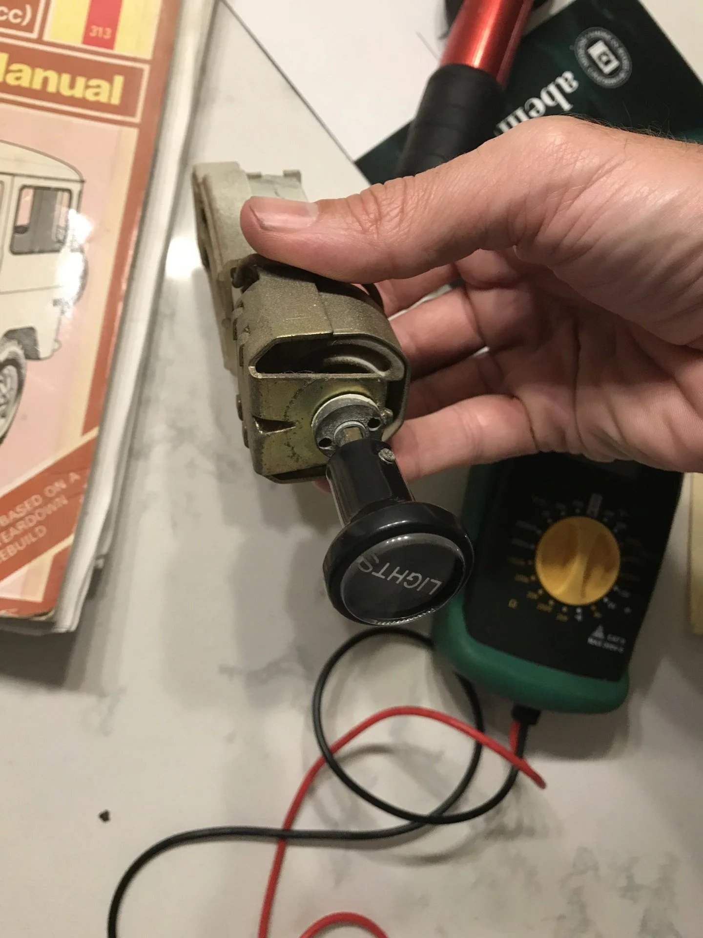 Headlight switch2