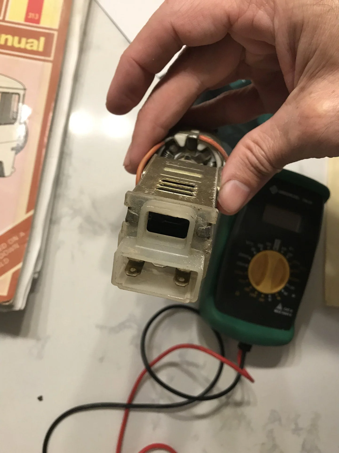 Headlight switch3