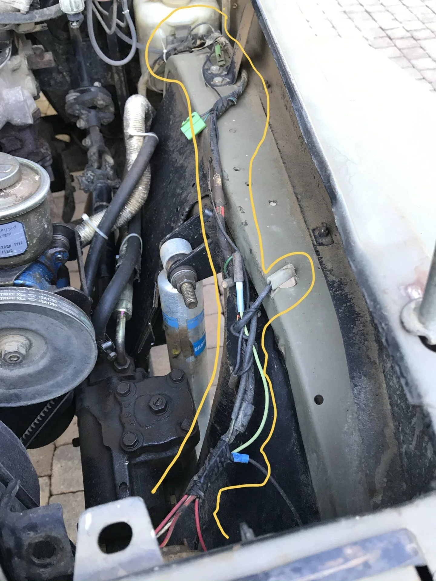 Headlight wiring