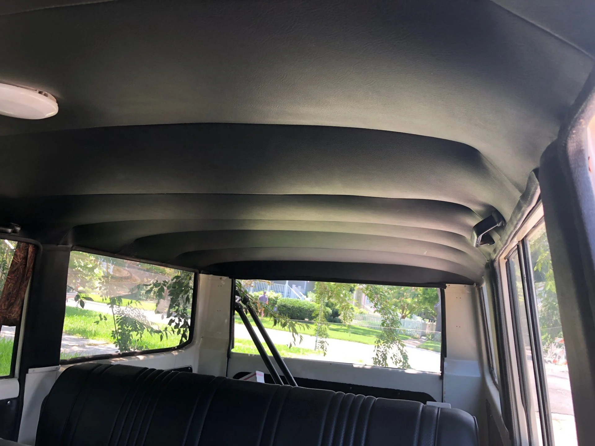 Headliner2