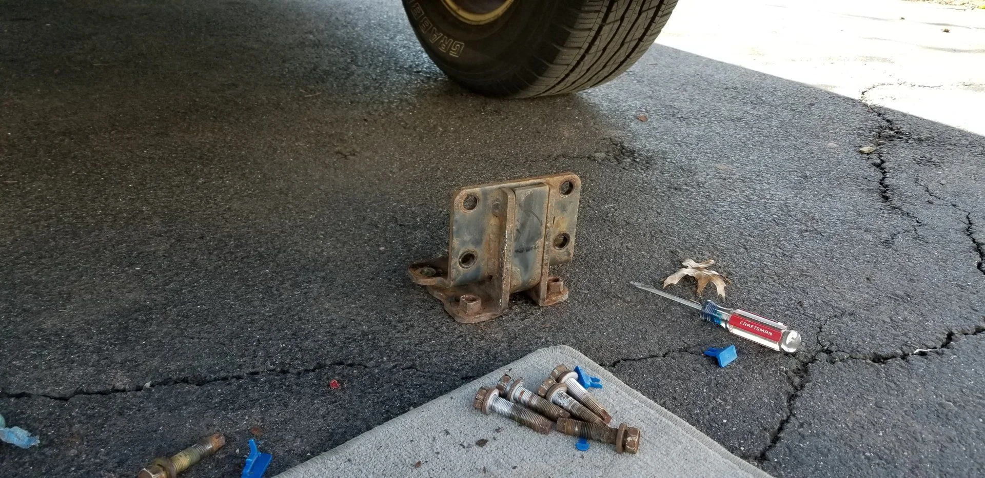 Hitch piece