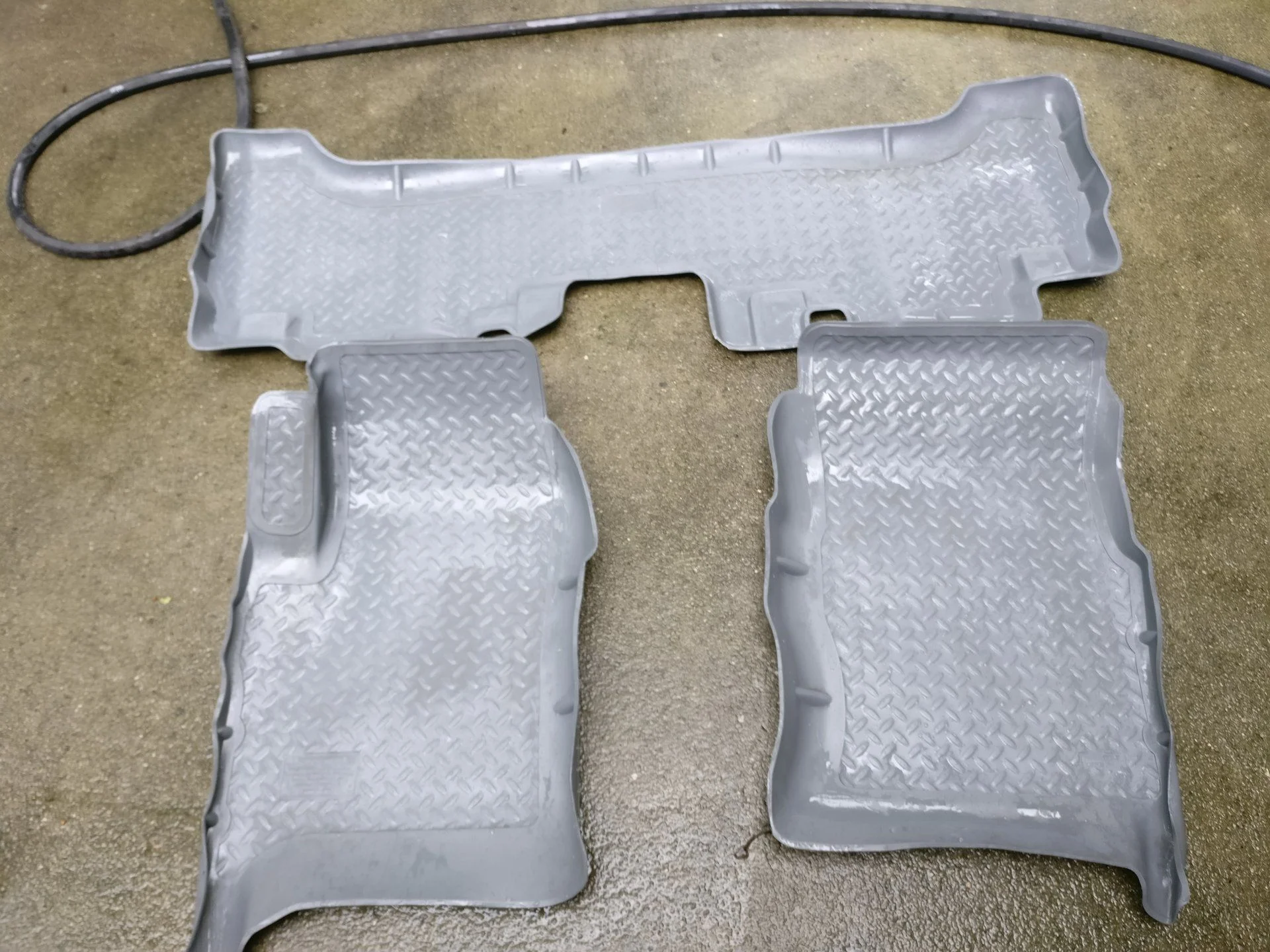 HUSKY MATS SET IH8MUD Forum