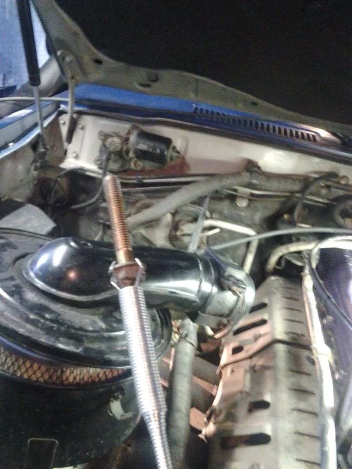 intake bolts