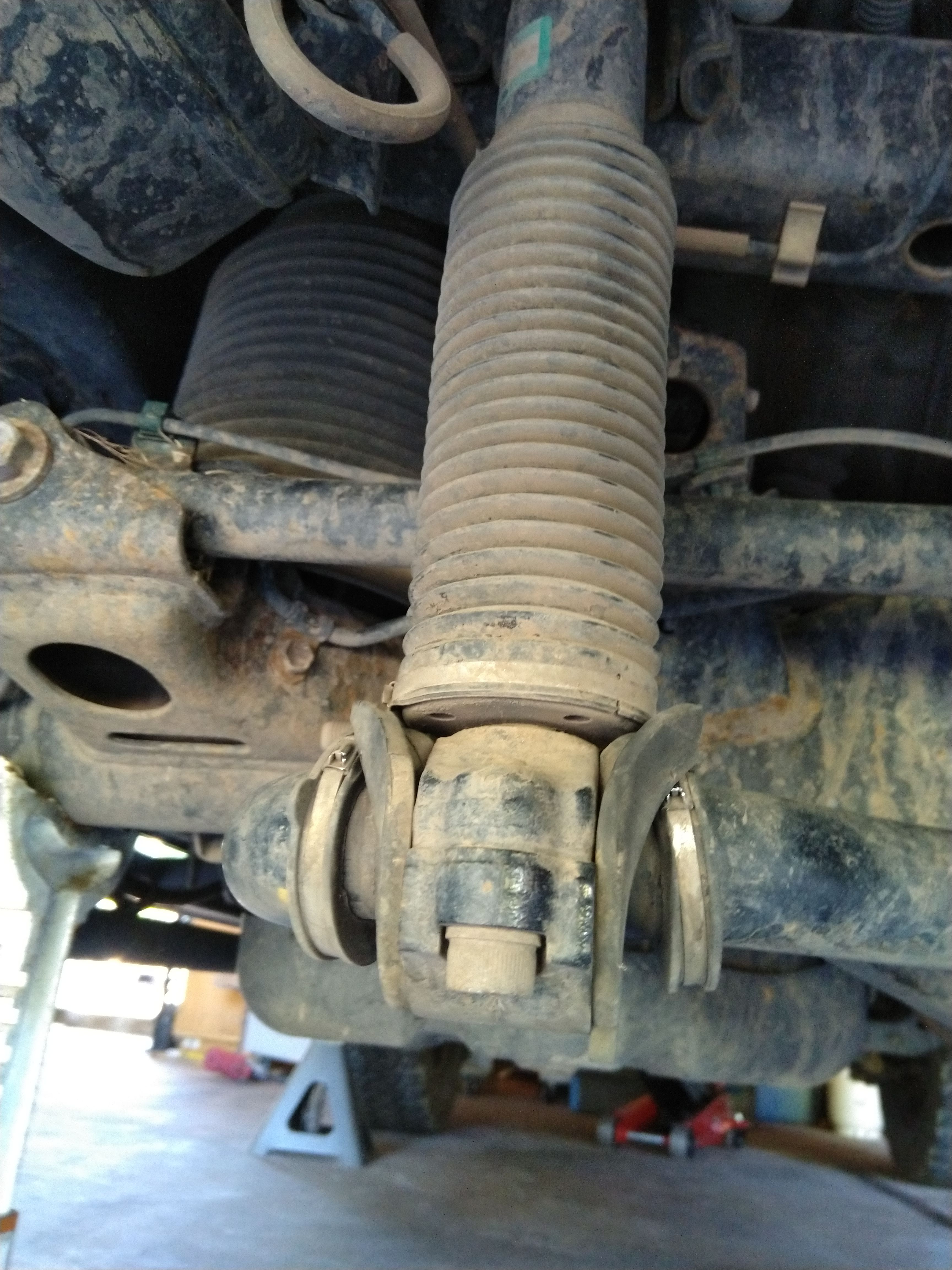 KDSS RSB bushing replacement driver before.jpg