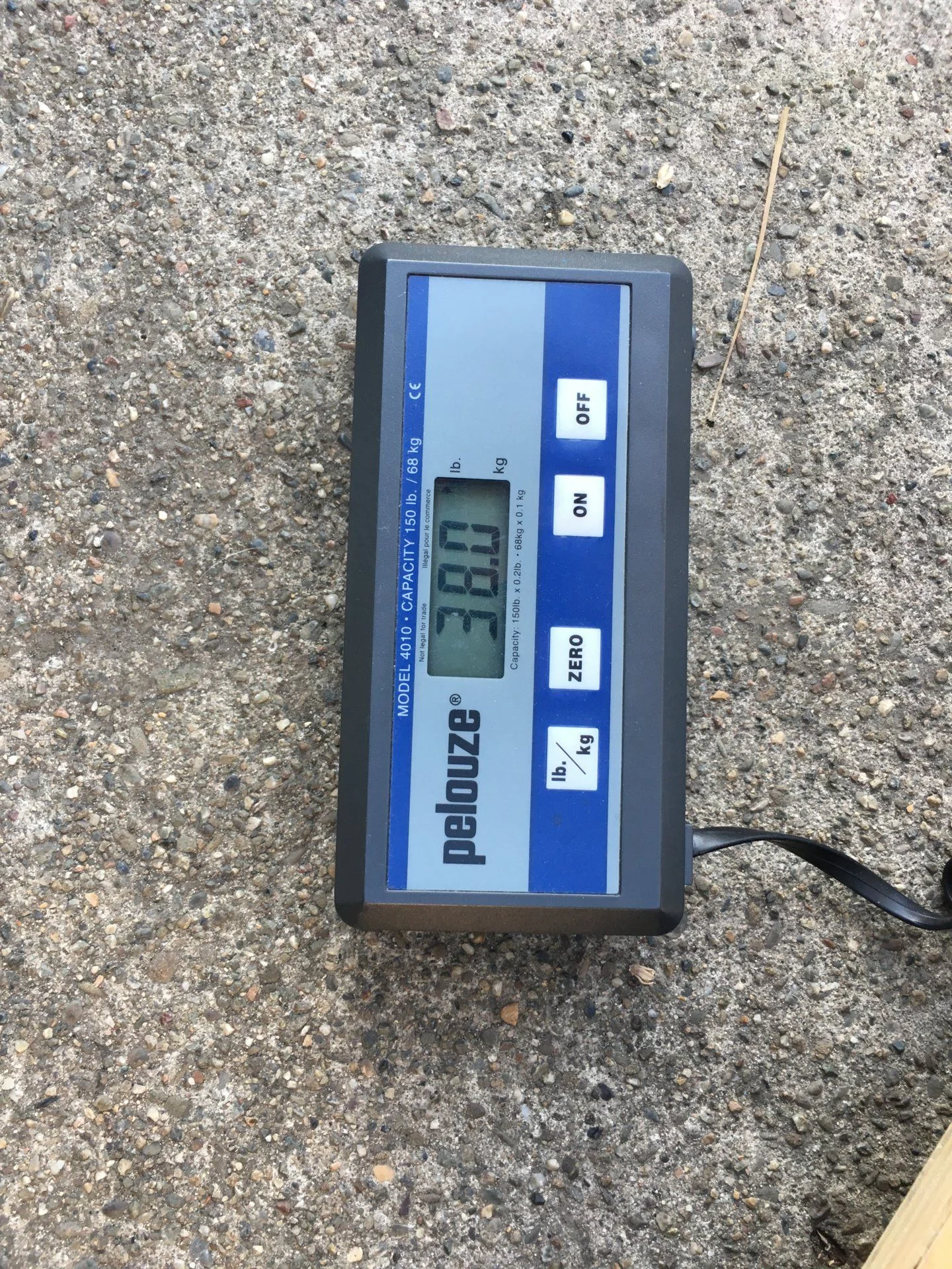 LC80 passenger seat weight