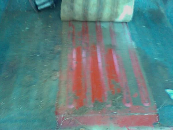 Look what I found under that nasty dirt covered carpet!!
A decent surface. =)
