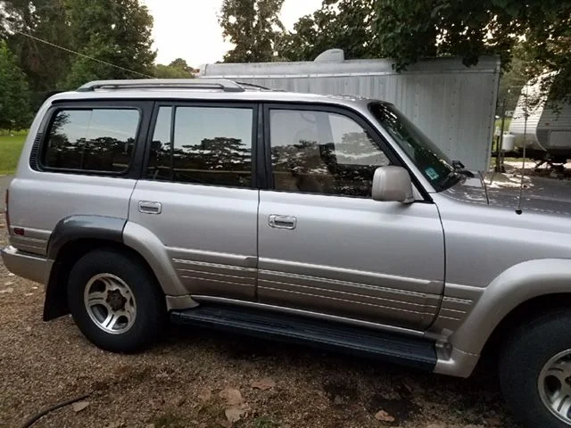 LX450 For sale  no lockers  176k ready to build