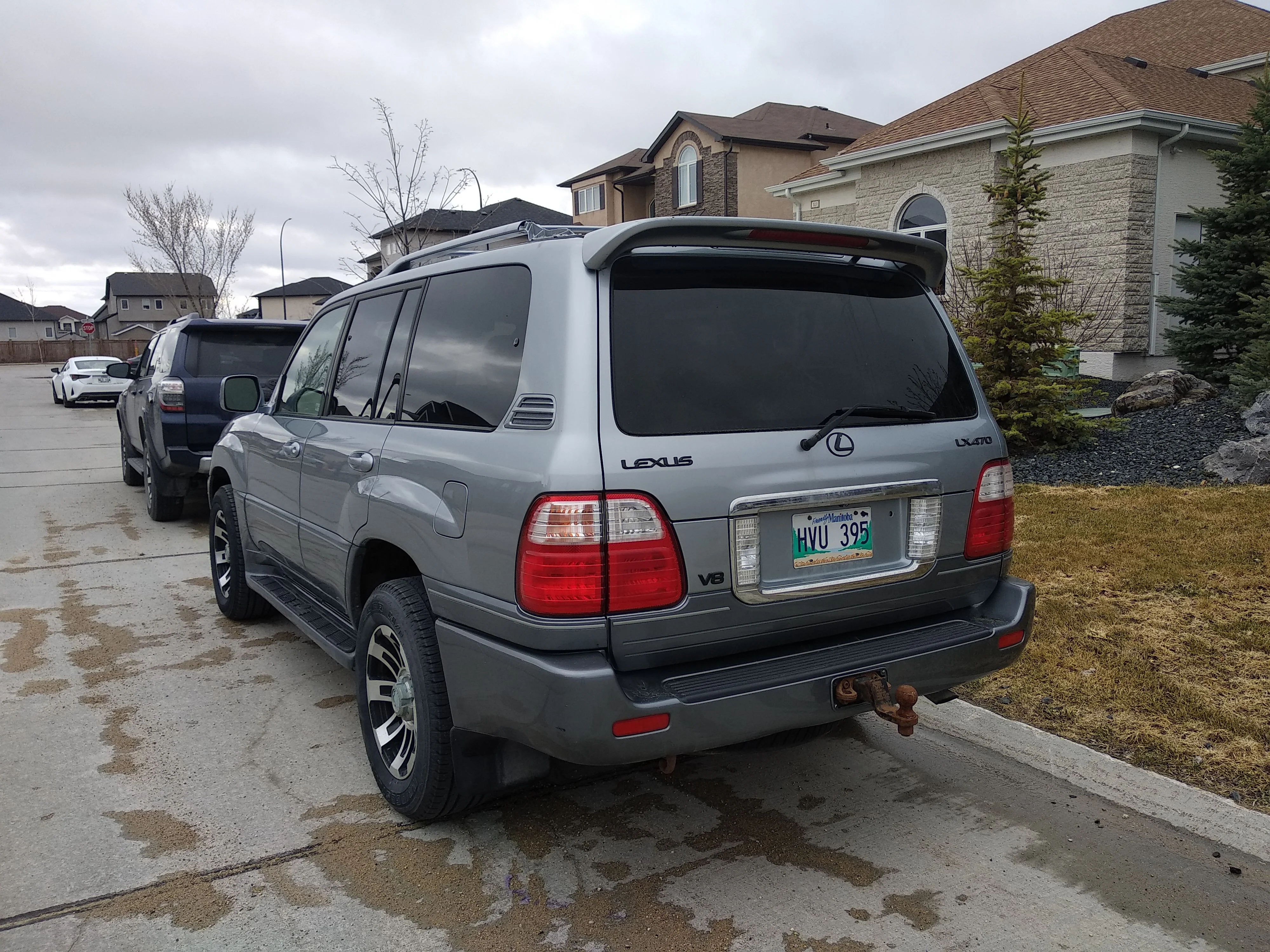 Lx470 back.jpg